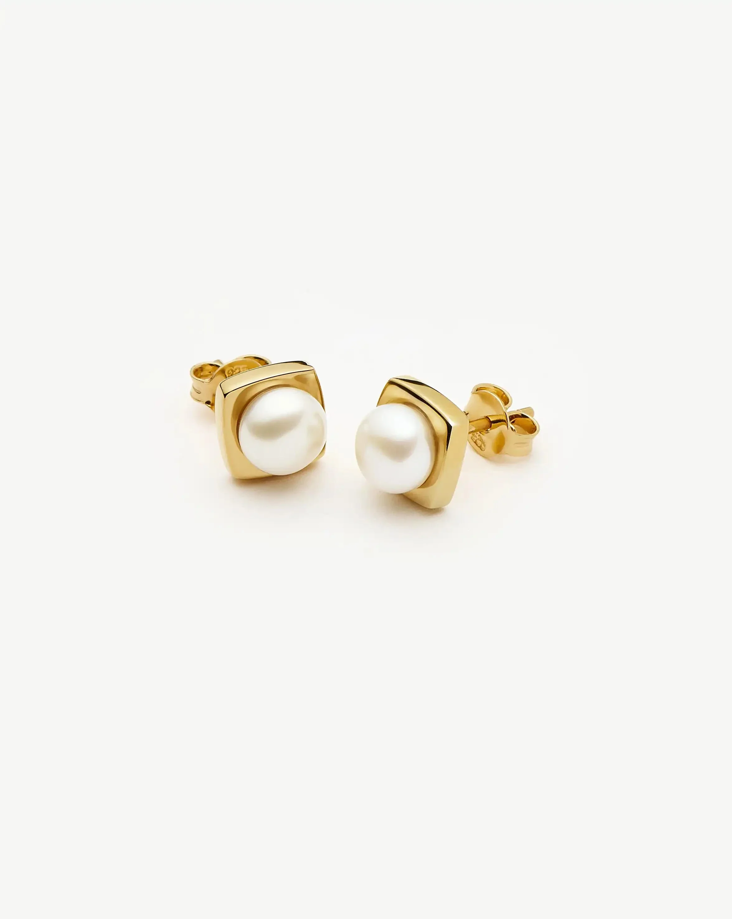 Button Pearl Square Stud Earrings  | 18ct Gold Vermeil/Pearl - Image 4