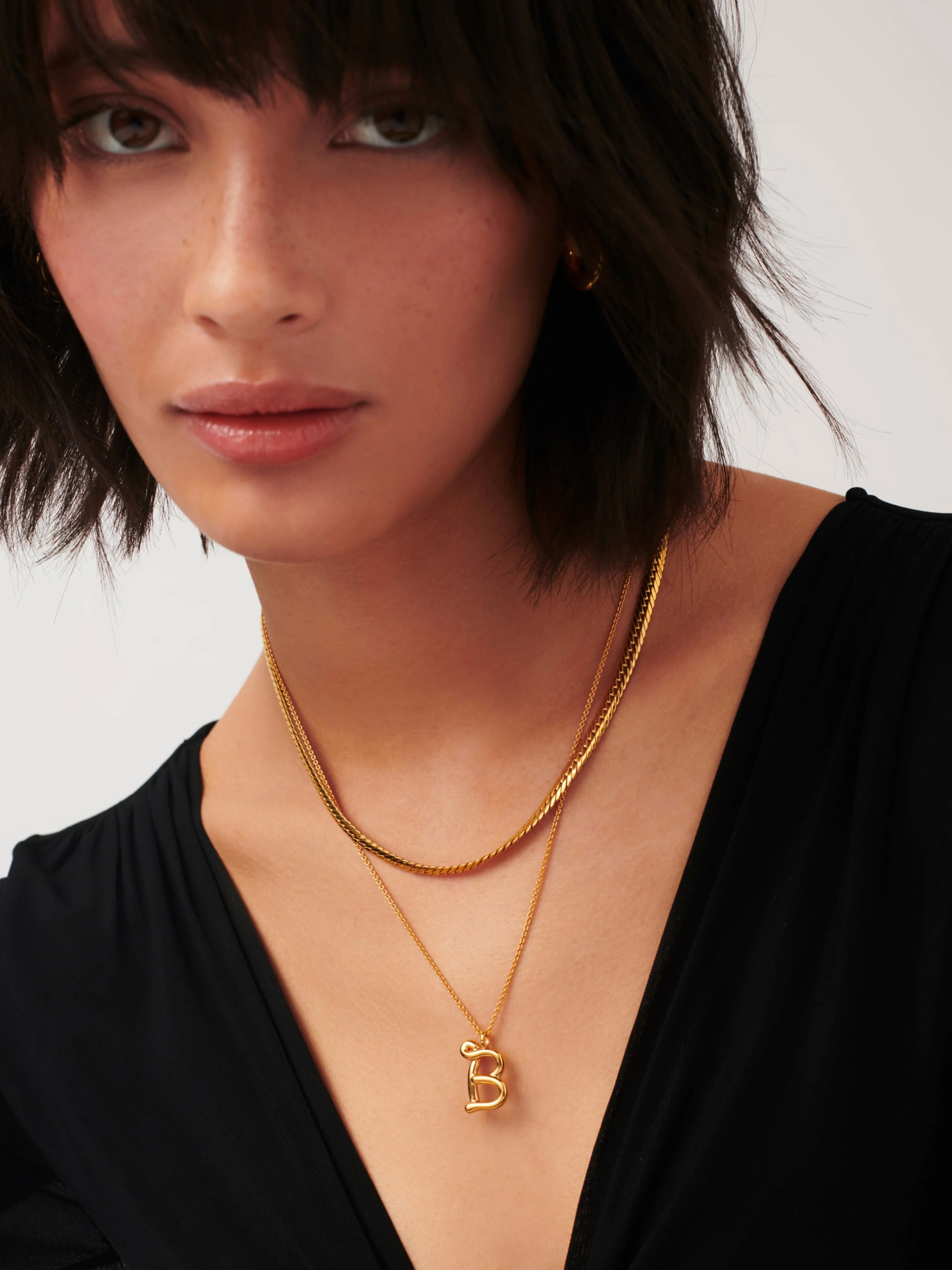 Curly Molten Initial Pendant Necklace - B | 18ct Gold Vermeil - Image 2