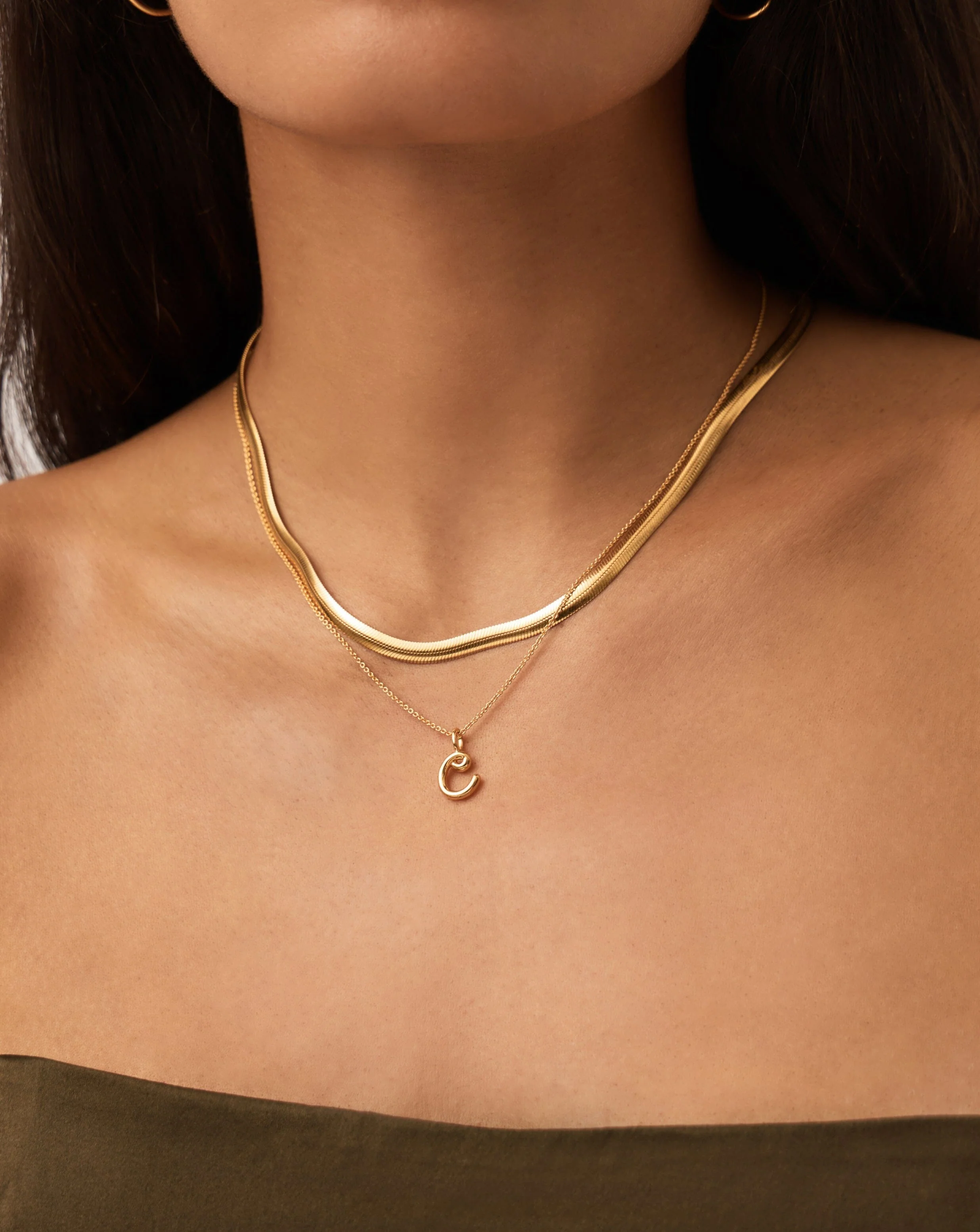 Curly Molten Mini Initial Necklace - C | 18ct Gold Vermeil - Image 2