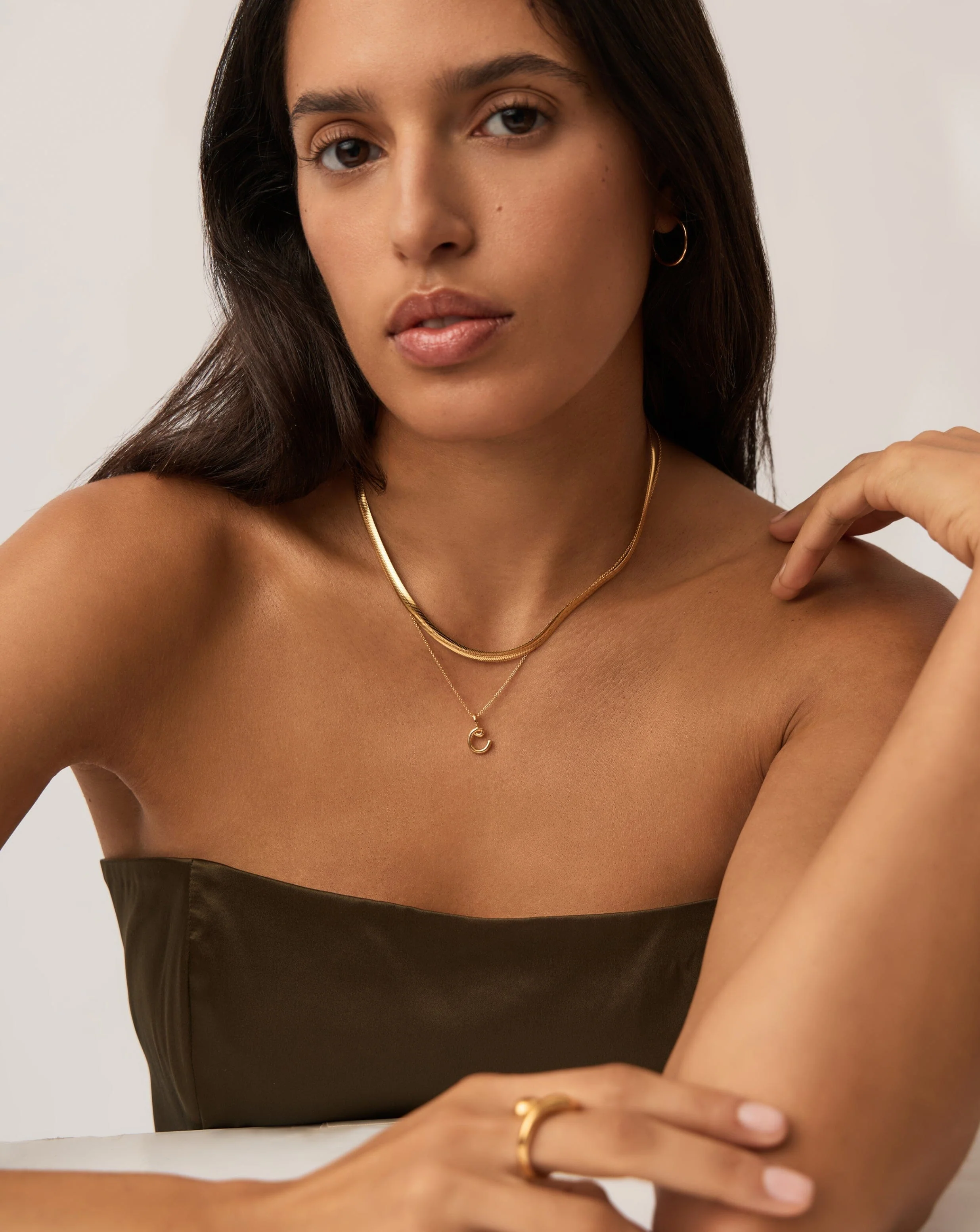Curly Molten Mini Initial Necklace - C | 18ct Gold Vermeil - Image 6