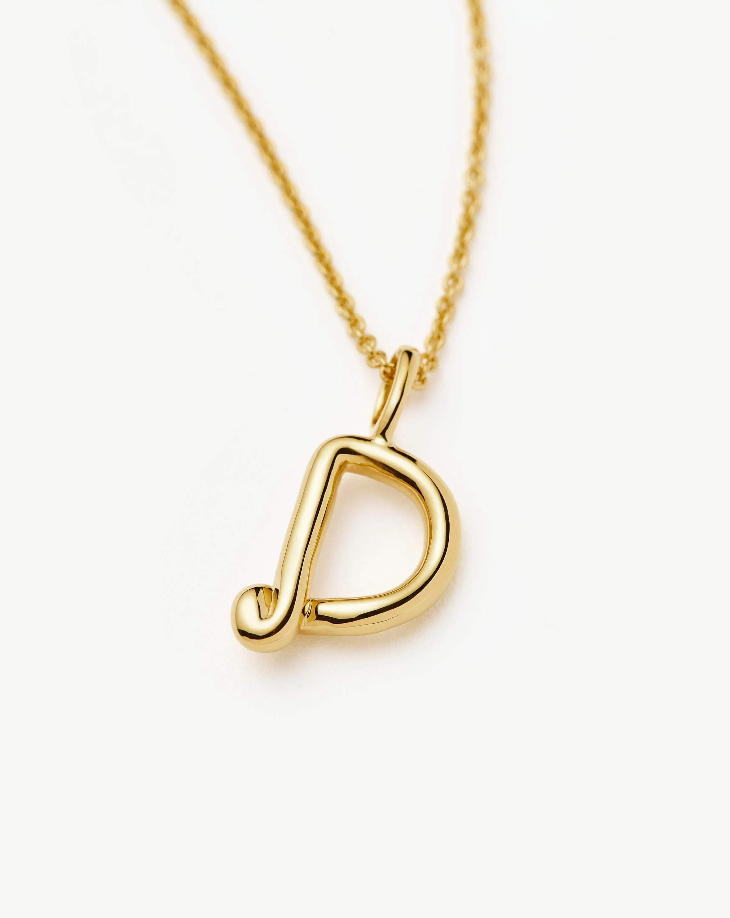 Curly Molten Mini Initial Necklace - D  | 18ct Gold Vermeil - Image 2