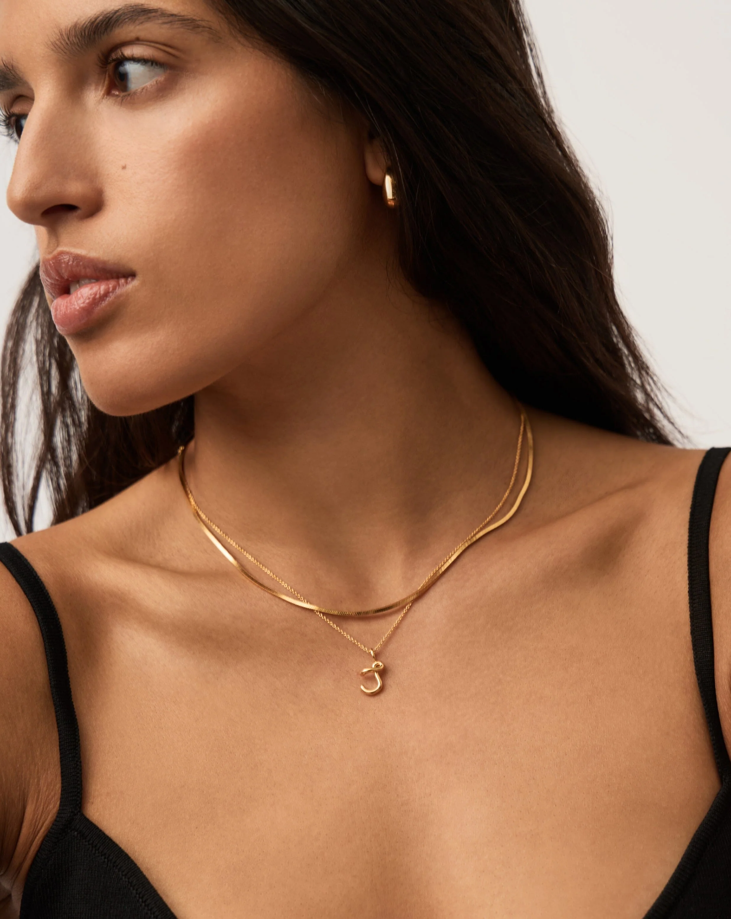 Curly Molten Mini Initial Necklace - J | 18ct Gold Vermeil - Image 2