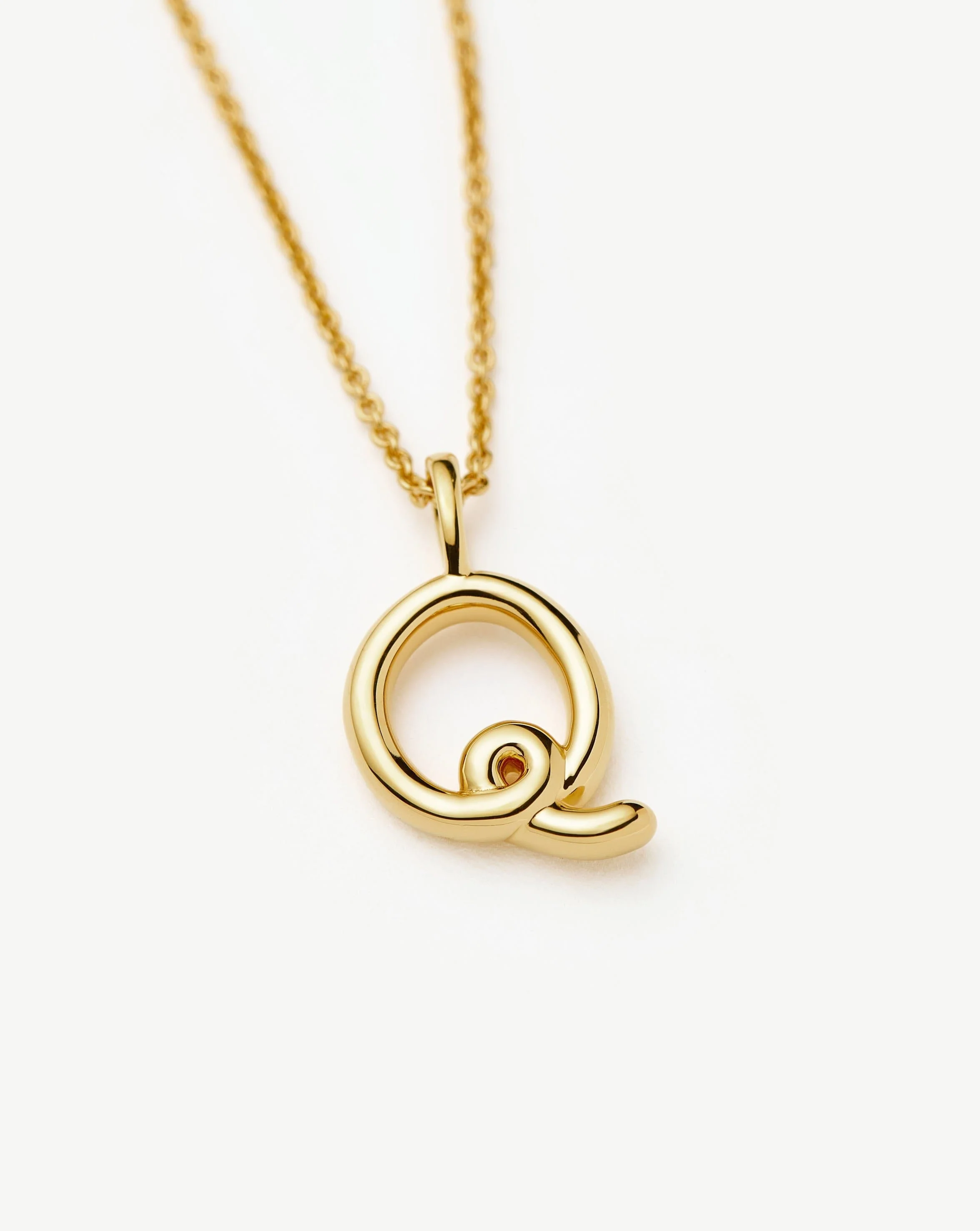 Curly Molten Mini Initial Necklace - Q | 18ct Gold Vermeil - Image 2
