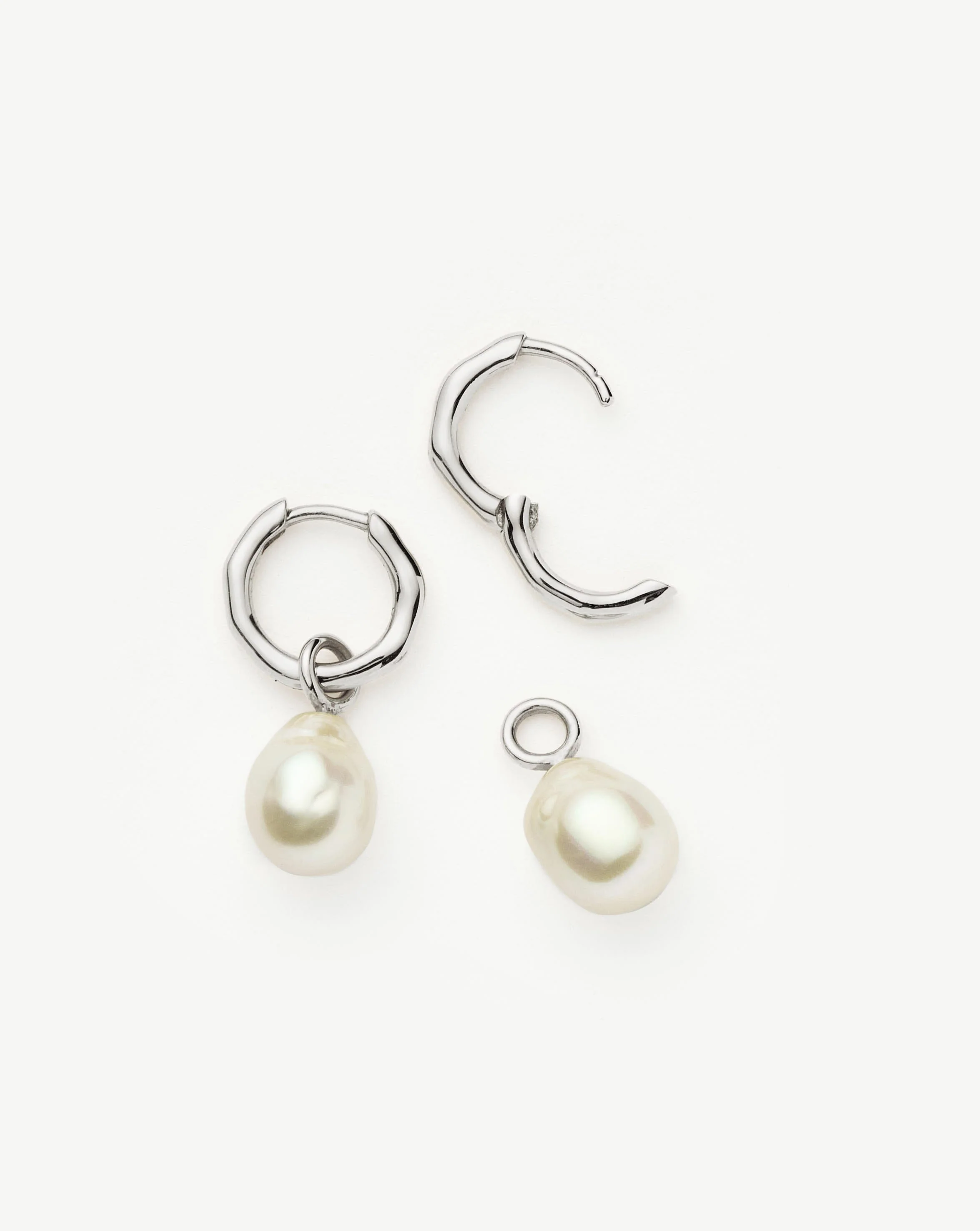 Solid Gold Baroque Pearl Organic Hoop Earrings | 14ct Solid White Gold/Pearl - Image 4