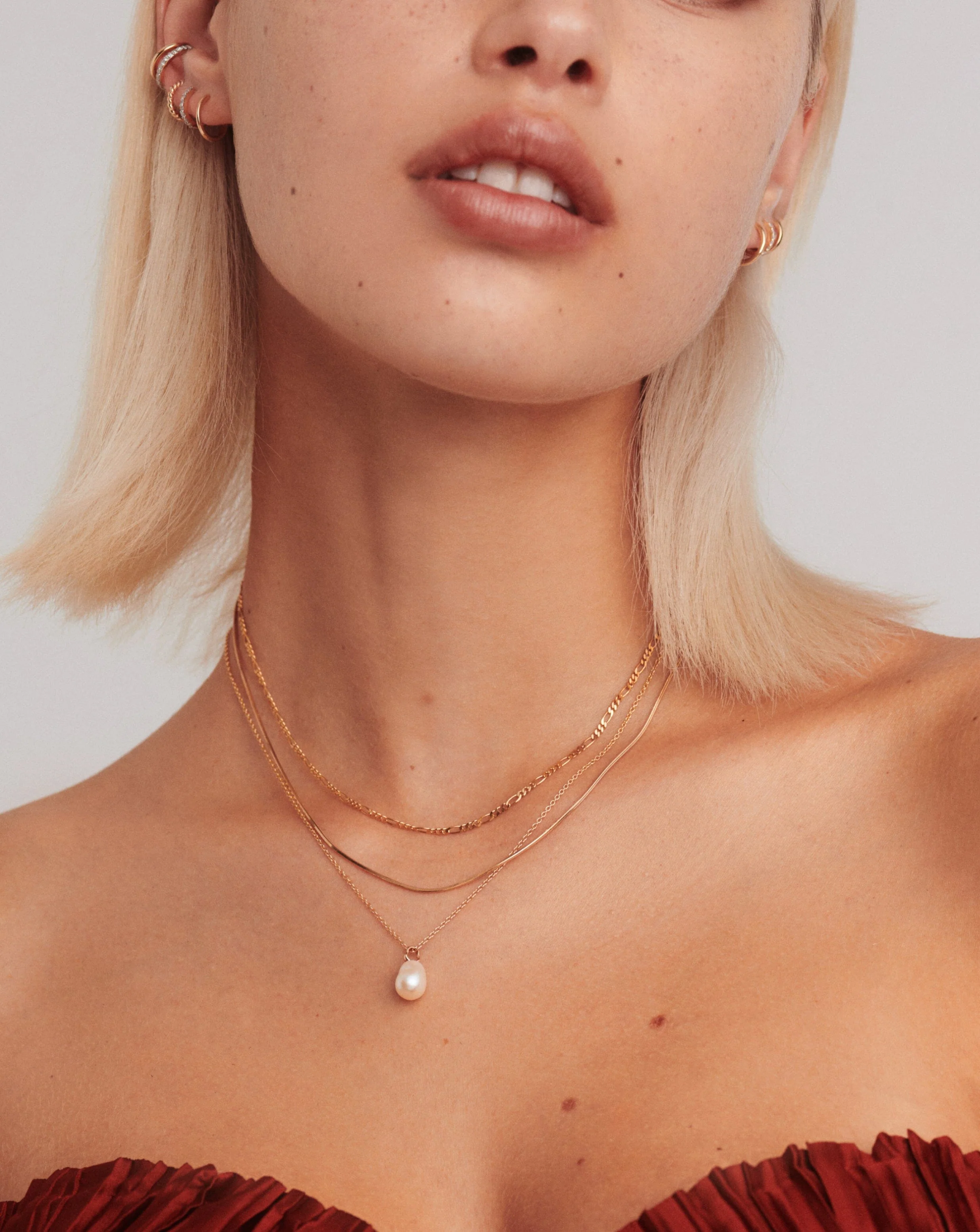 Solid Gold Baroque Pearl Organic Pendant Necklace - Image 3