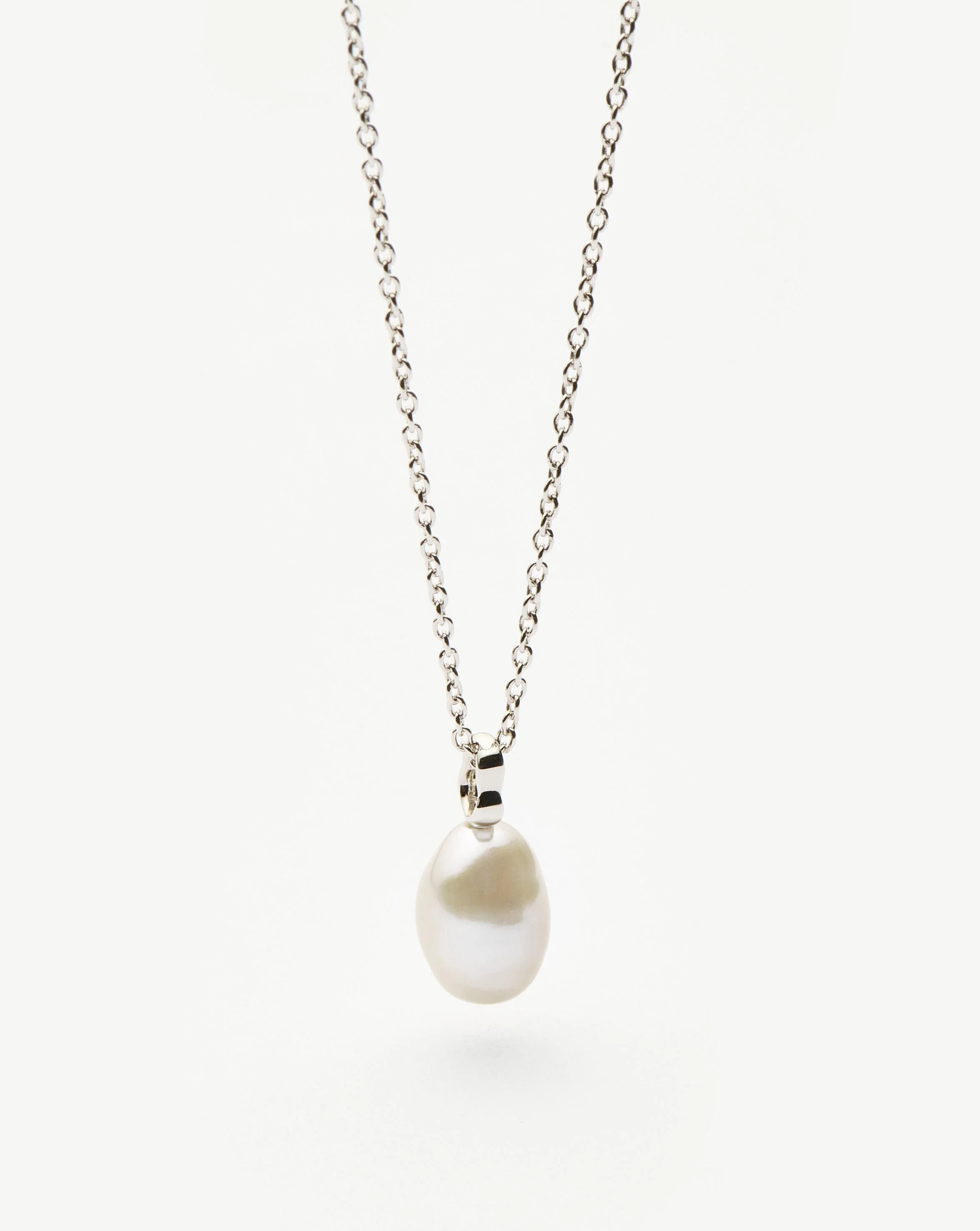 Solid Gold Baroque Pearl Organic Pendant Necklace | 14ct Solid White Gold/Pearl - Image 5