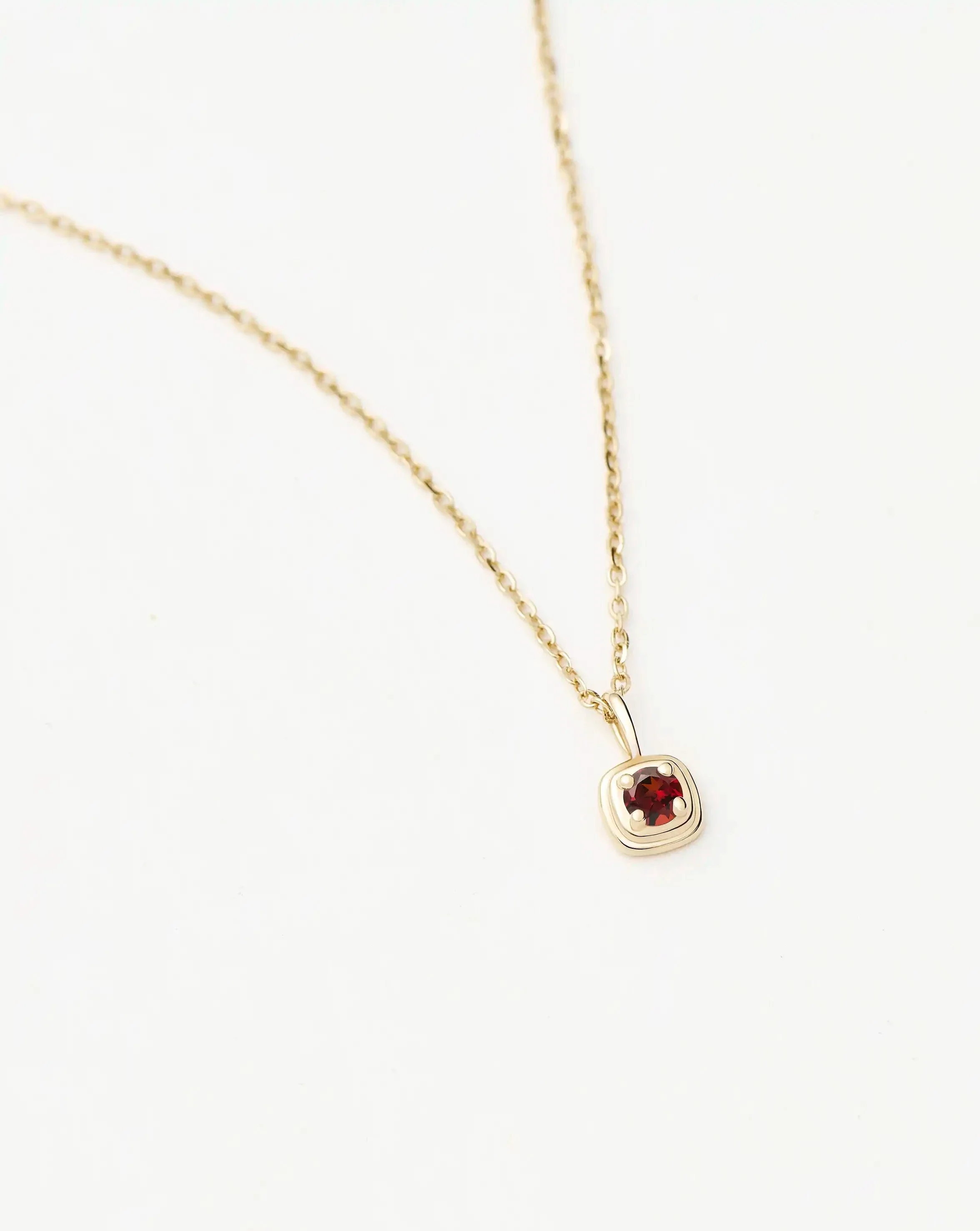 Solid Gold January Birthstone Pendant Necklace | 14ct Solid Gold/Garnet