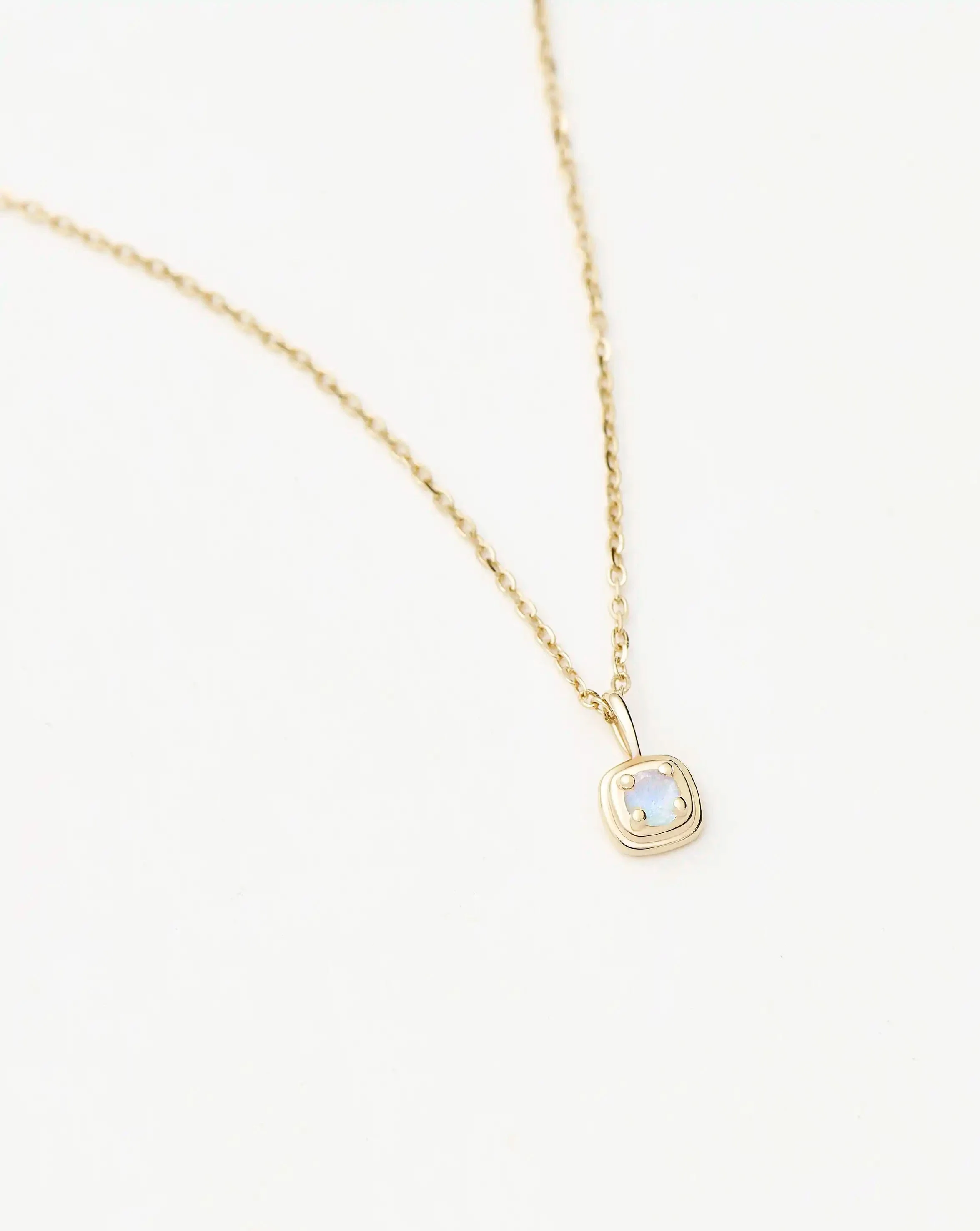 Solid Gold June Birthstone Pendant Necklace | 14ct Solid Gold/Rainbow Moonstone