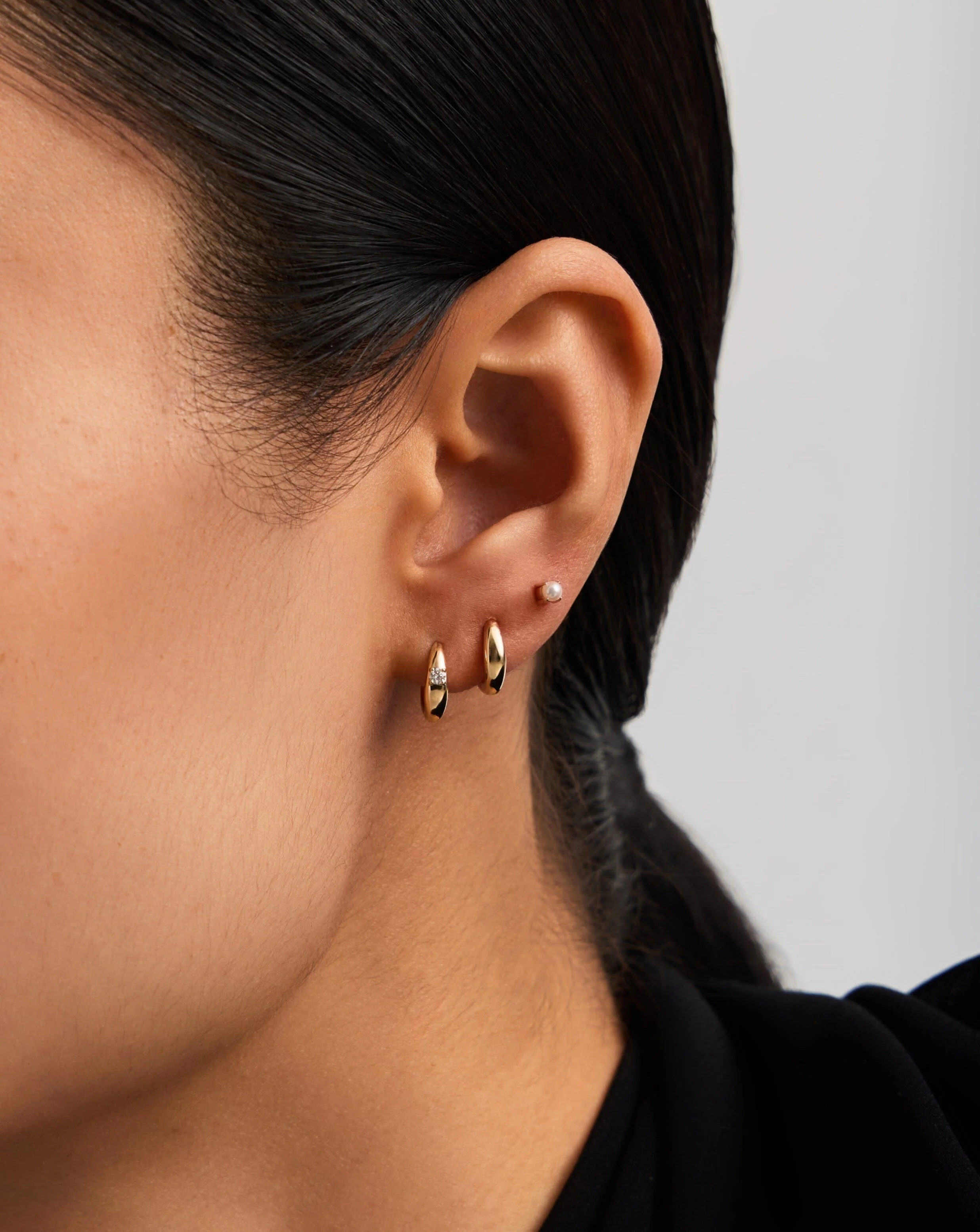 Solid Gold Pearl Stud Earrings | 14ct Solid Gold/Pearl - Image 3