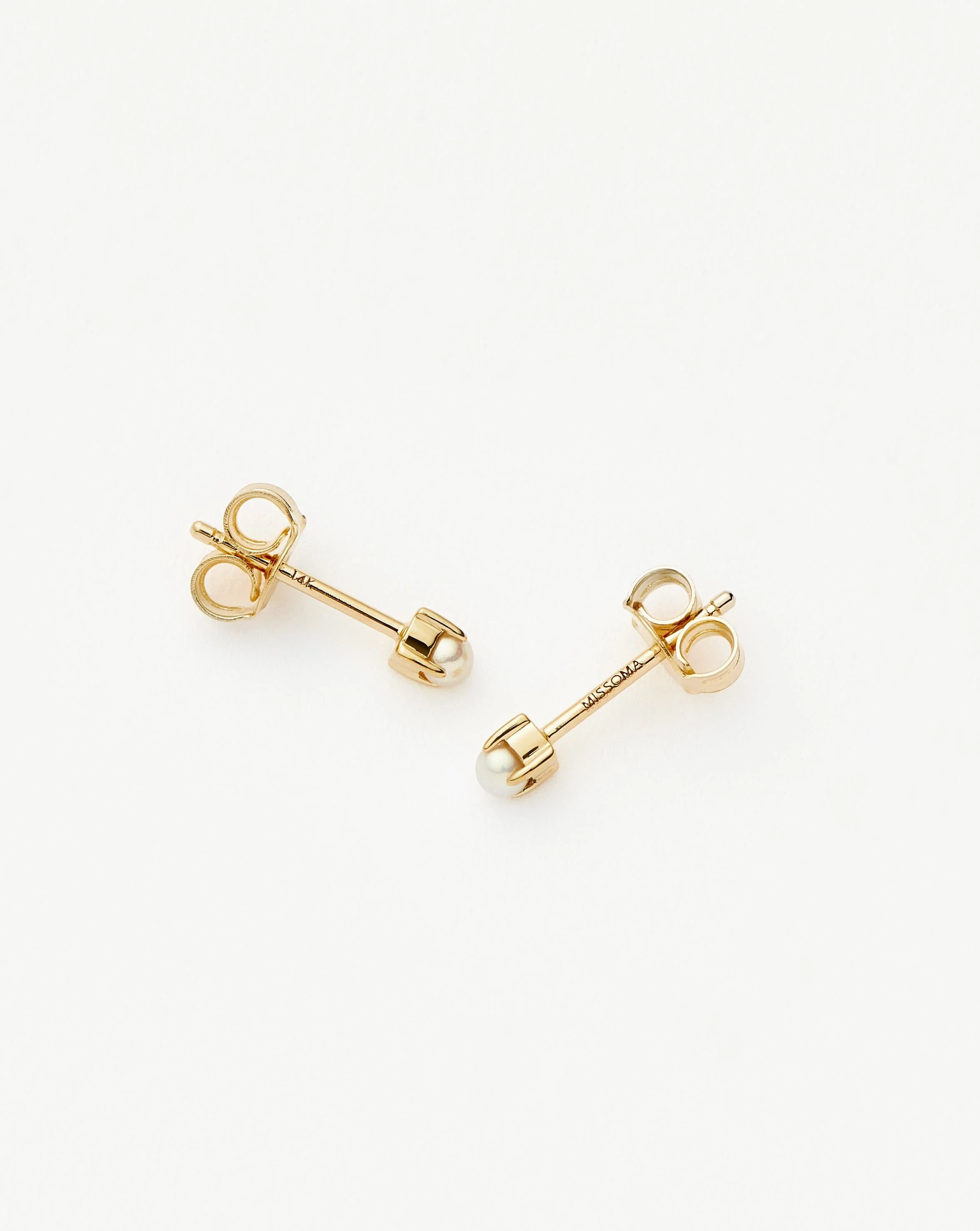 Solid Gold Pearl Stud Earrings | 14ct Solid Gold/Pearl - Image 5