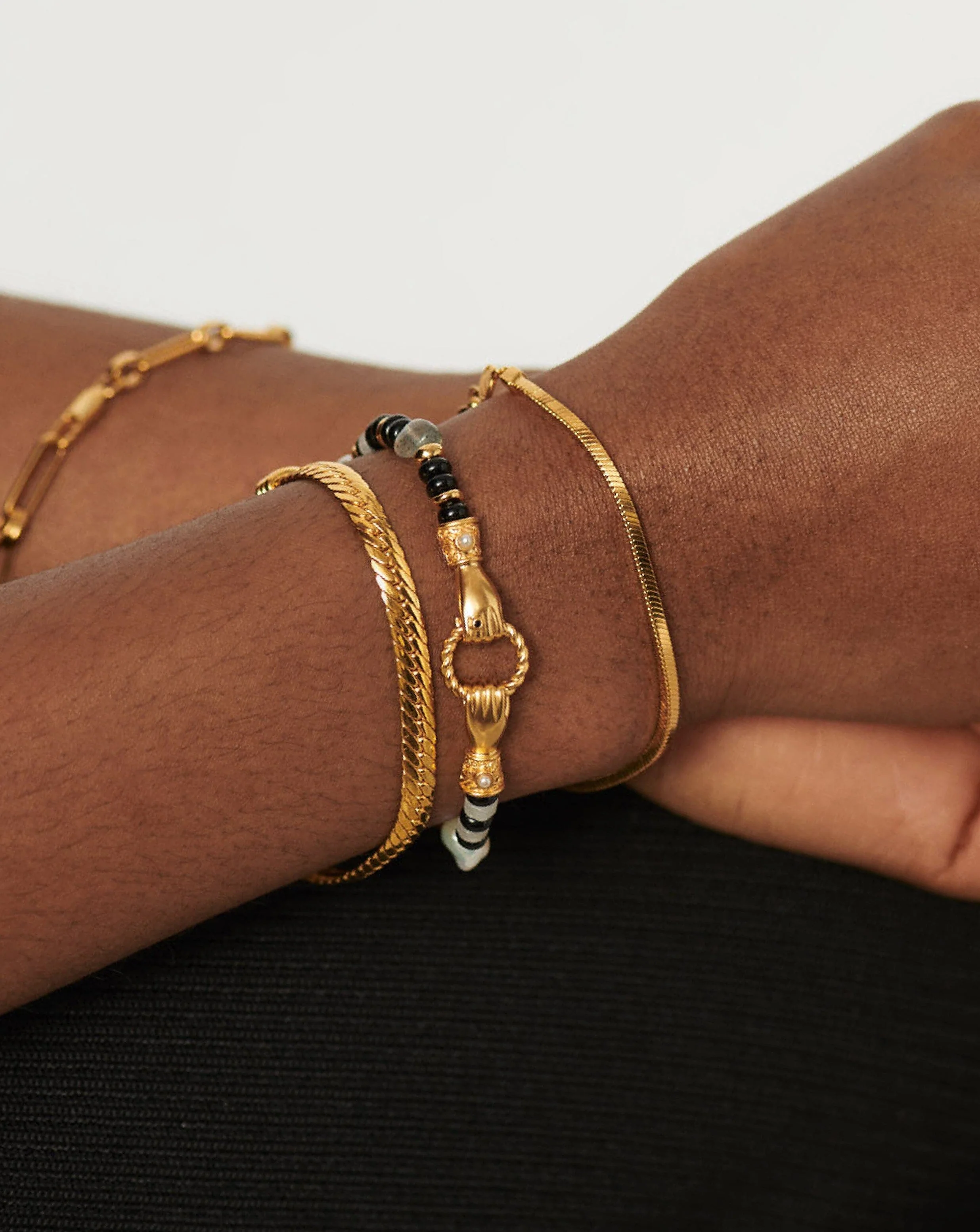 Harris Reed In Good Hands Beaded Gemstone Bracelet | 18ct Gold Plated/Black Chalcedony & Pearl - Image 3