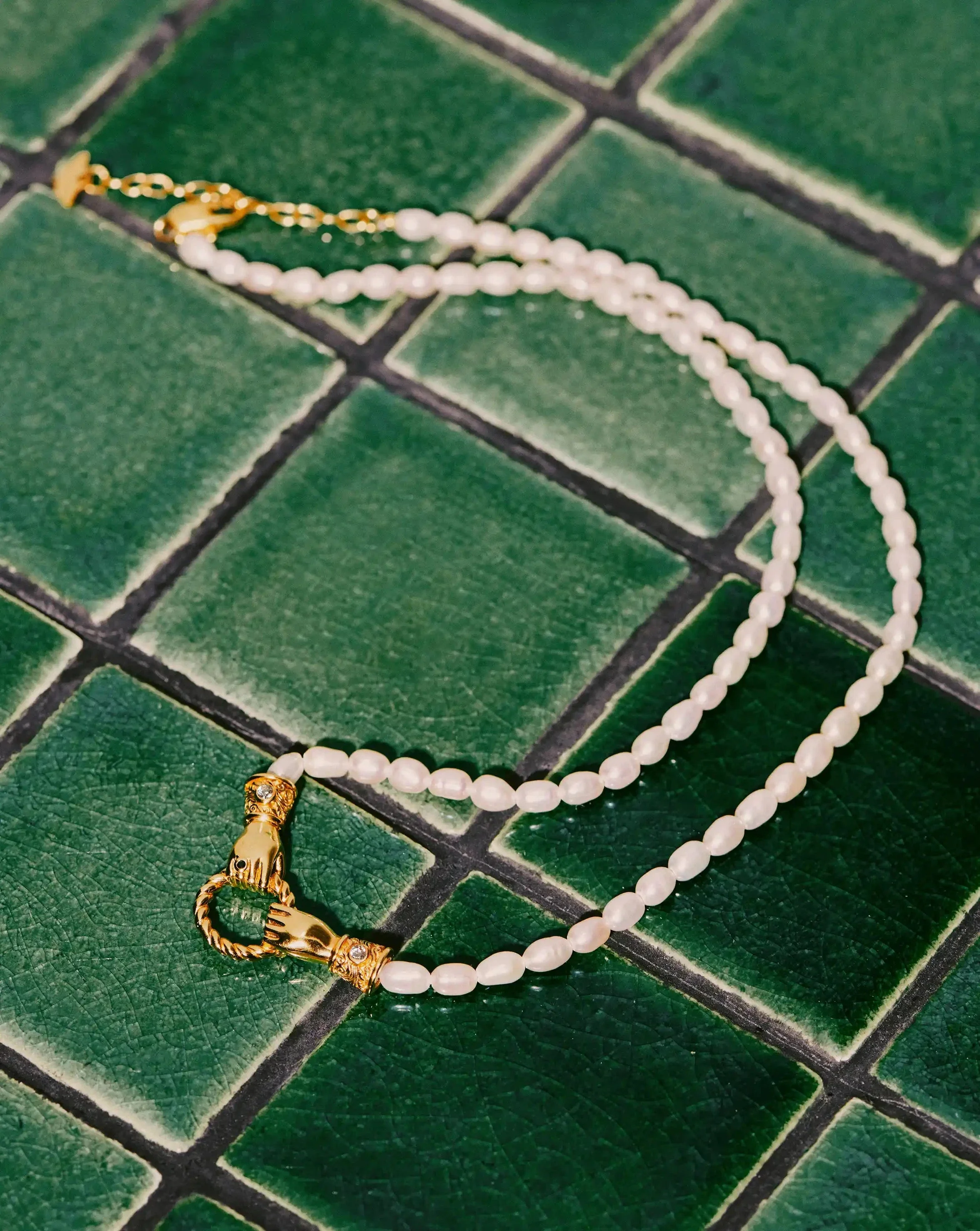 Harris Reed In Good Hands Pearl Pendant Necklace | 18ct Gold Plated/Pearl & Black Onyx - Image 5