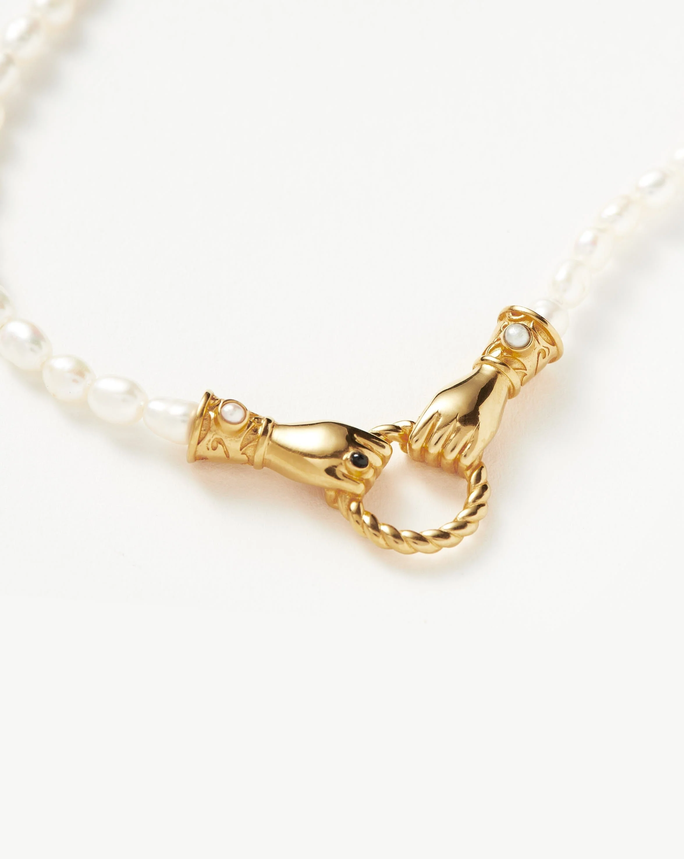 Harris Reed Medium In Good Hands Pearl Pendant Necklace - Image 5
