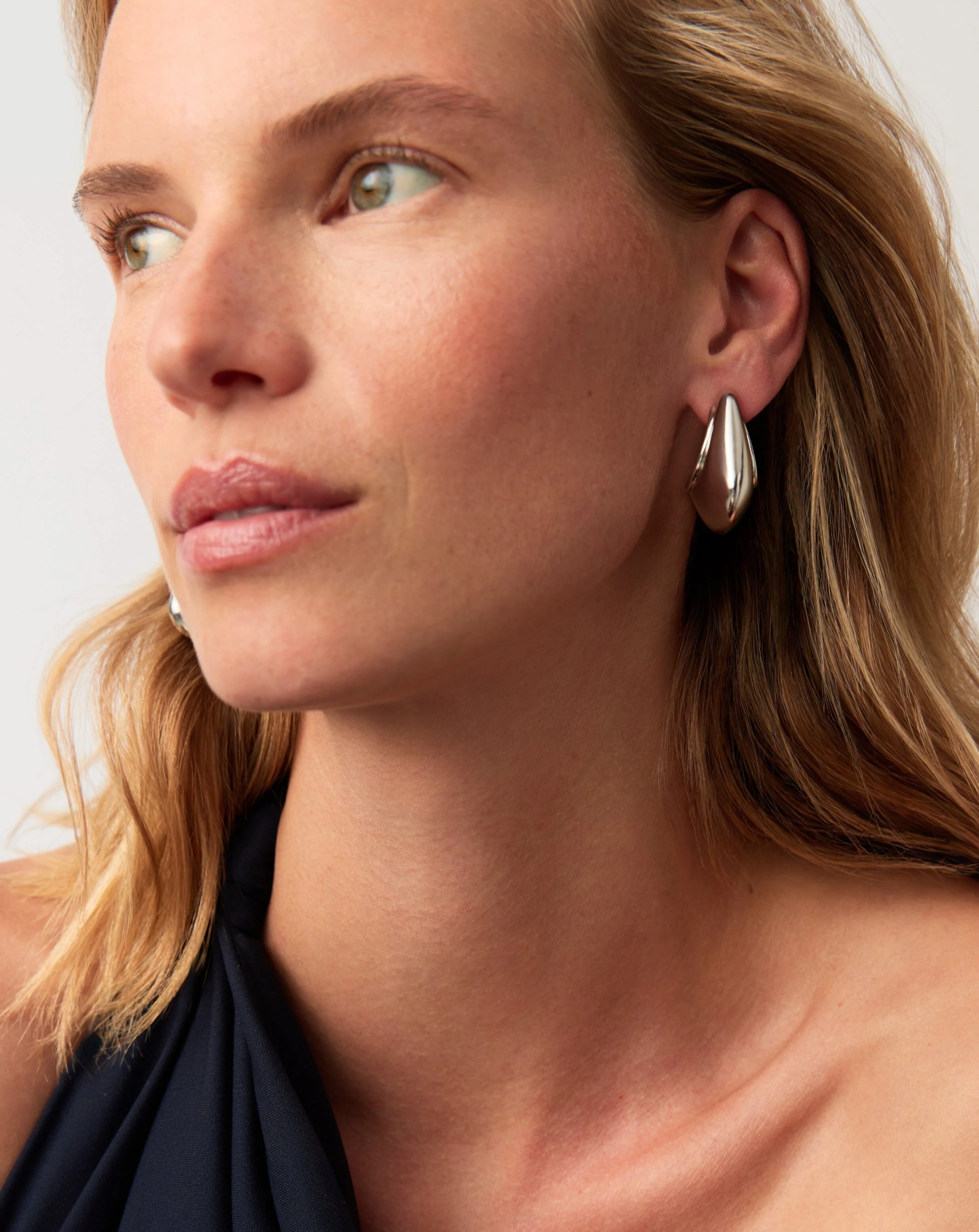 Hera Dome Large Hoop Earrings | Silver Plated - Image 6