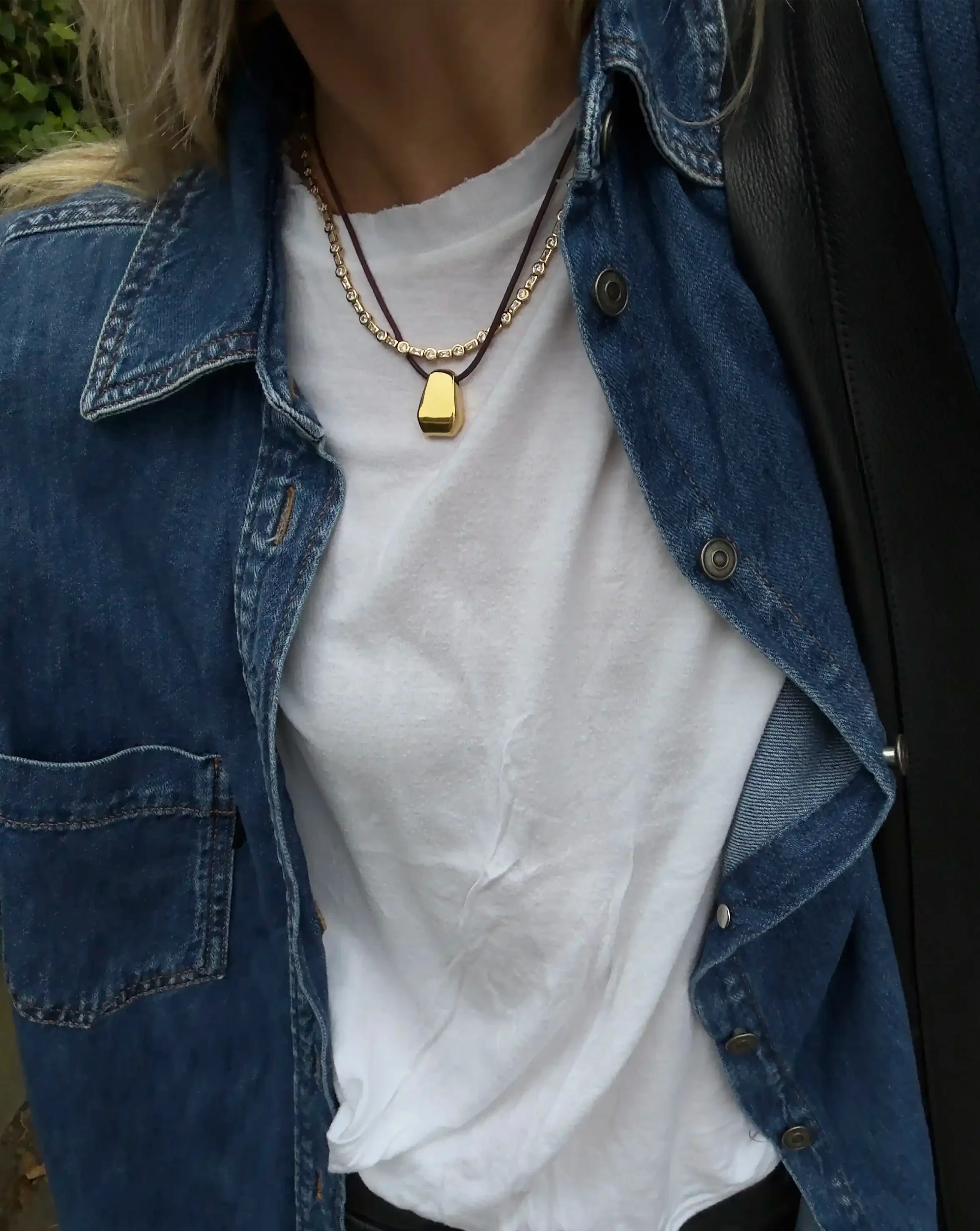 Lucy Williams Engravable Arco Cord Necklace | 18ct Gold Plated - Image 2