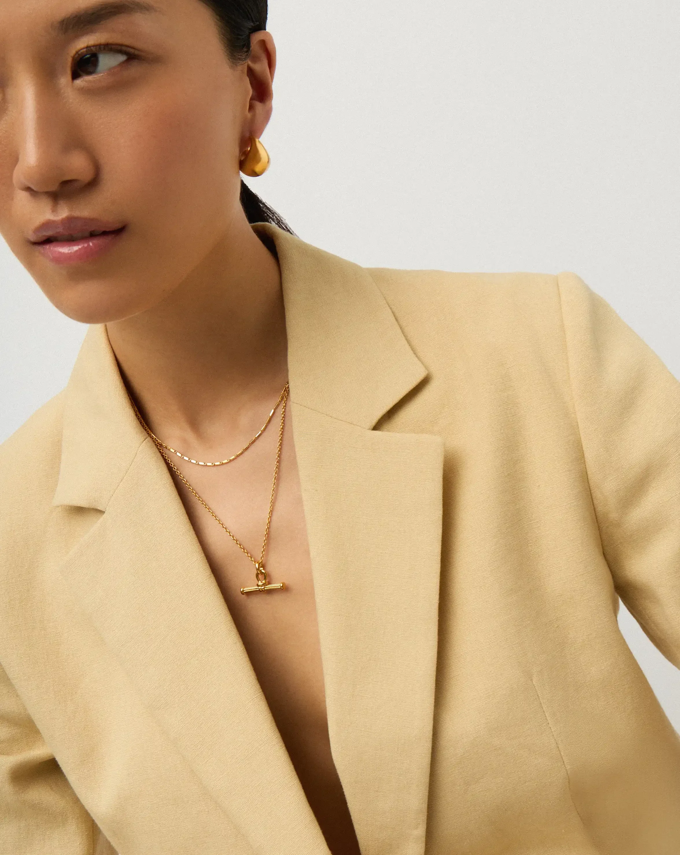 Lucy Williams Horizon & Ridge T-Bar Necklace Set | 18ct Gold Plated/18ct Gold Vermeil - Image 6