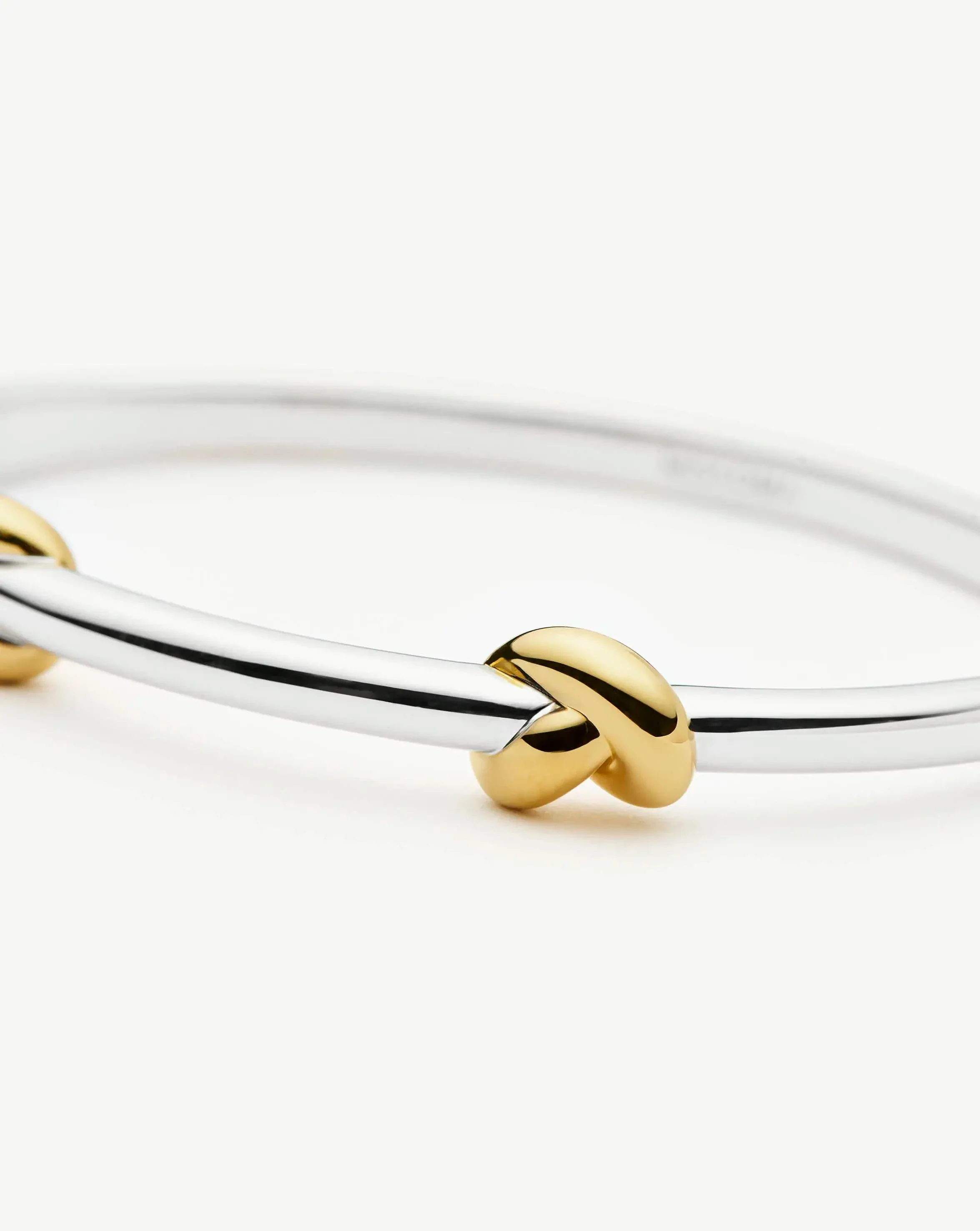 Lucy Williams Knot Hinged Bangle | Mixed Metal - Image 3