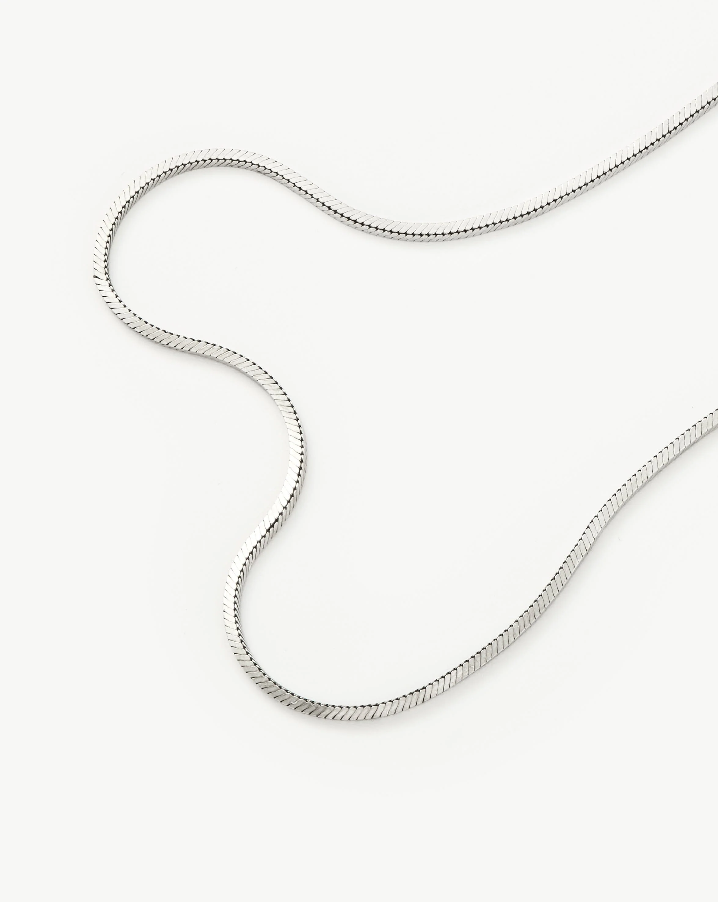 Lucy Williams Medium Square Snake Chain Necklace - Image 5