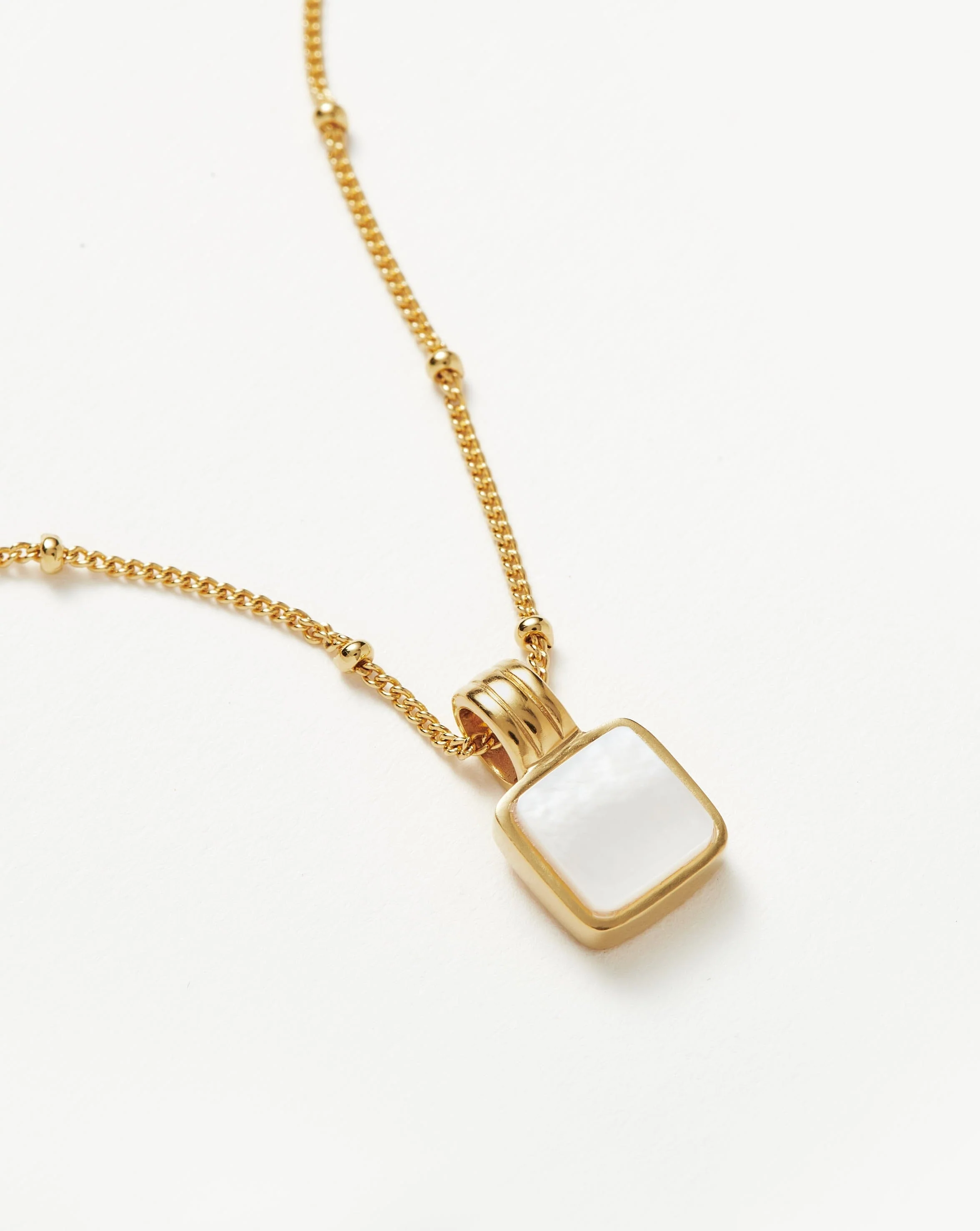 Lucy Williams Square Mother of Pearl Necklace - Image 4