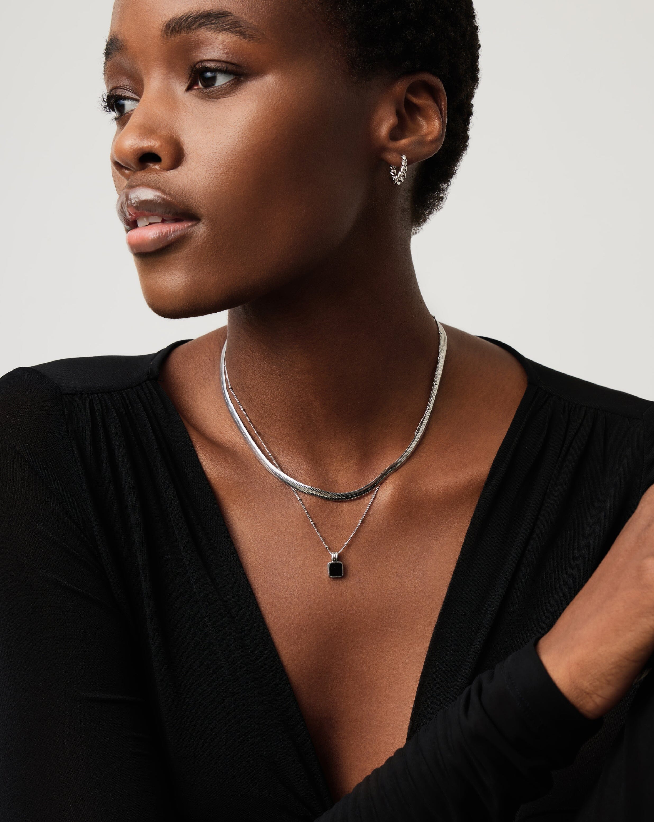 Lucy Williams Square Onyx Necklace | Sterling Silver/Black Onyx - Image 3