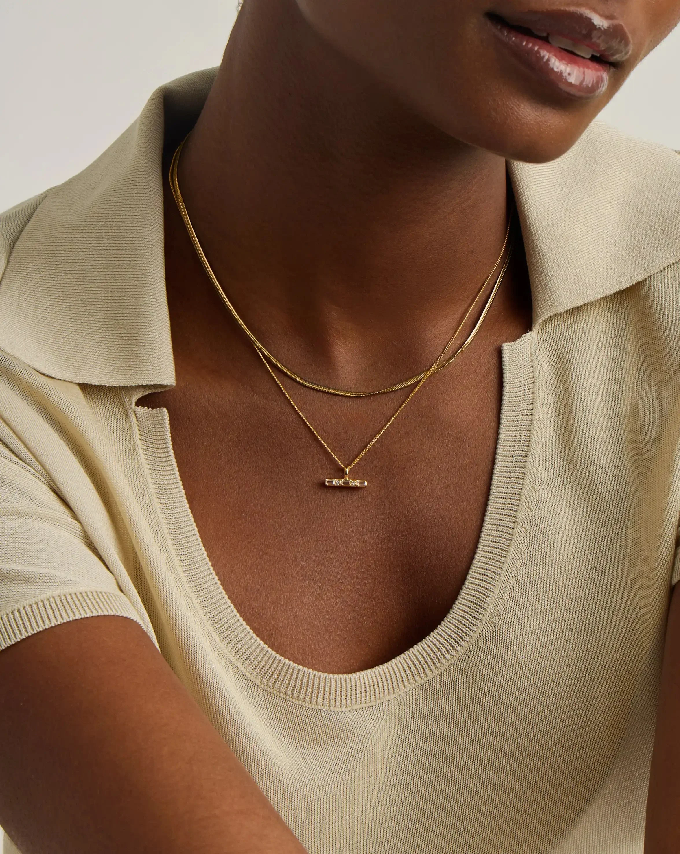 Lucy Williams T-Bar & Thin Snake Chain Necklace Set | 18ct Gold Vermeil/18ct Gold Plated - Image 6