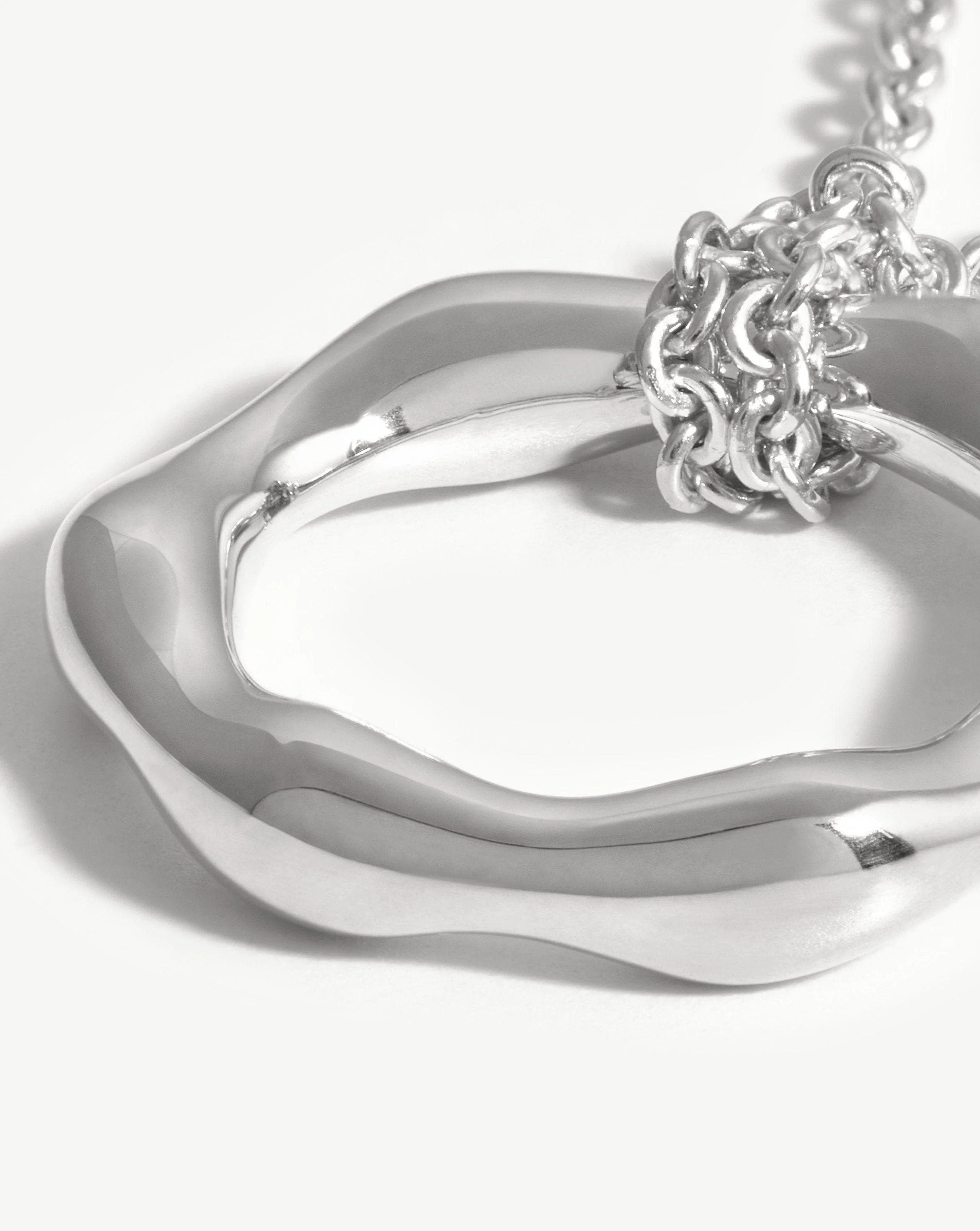 Mini Molten Pendant Necklace - Image 4