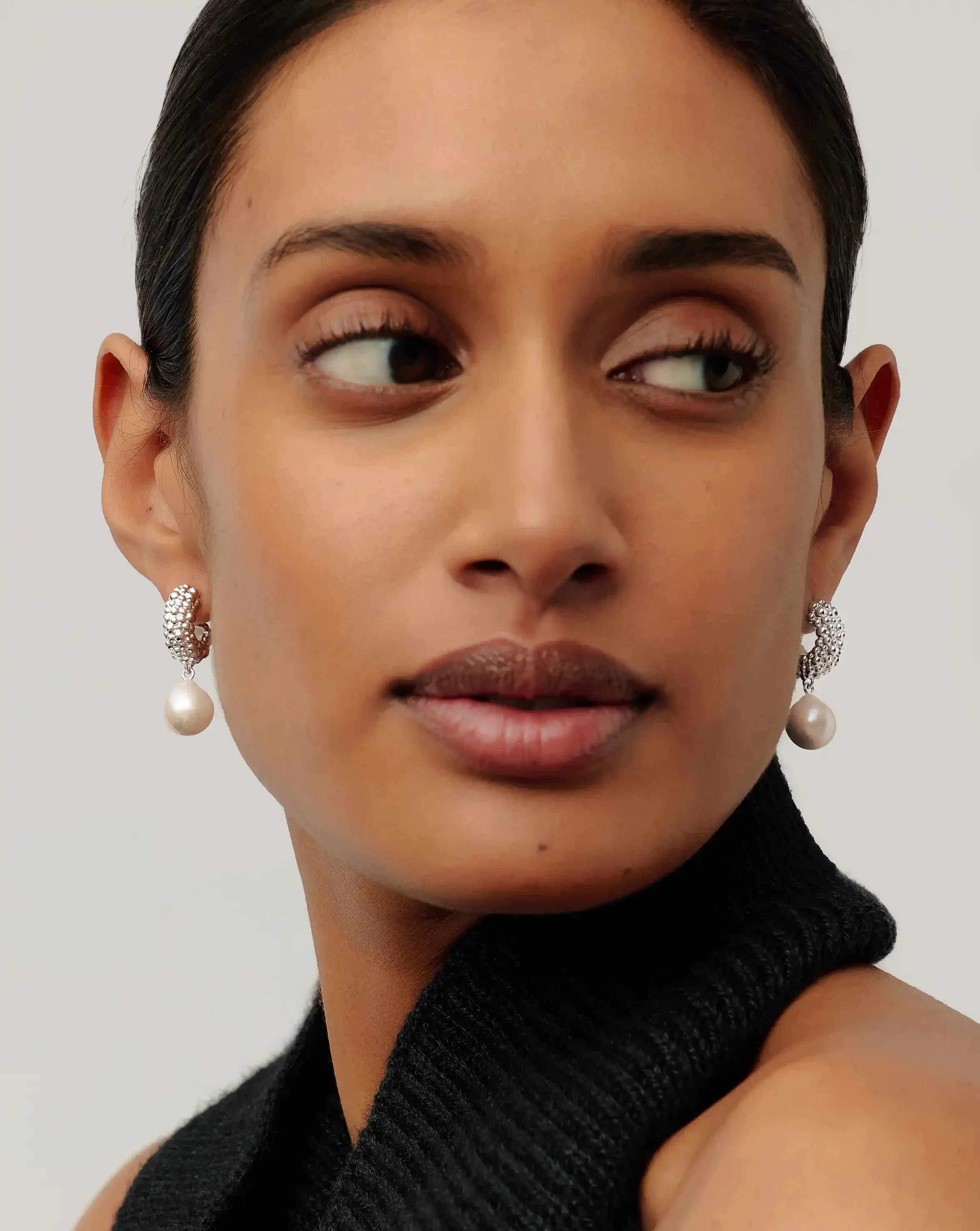Pearl Baya Charm Hoop Earrings | Silver Plated/Pearl - Image 3