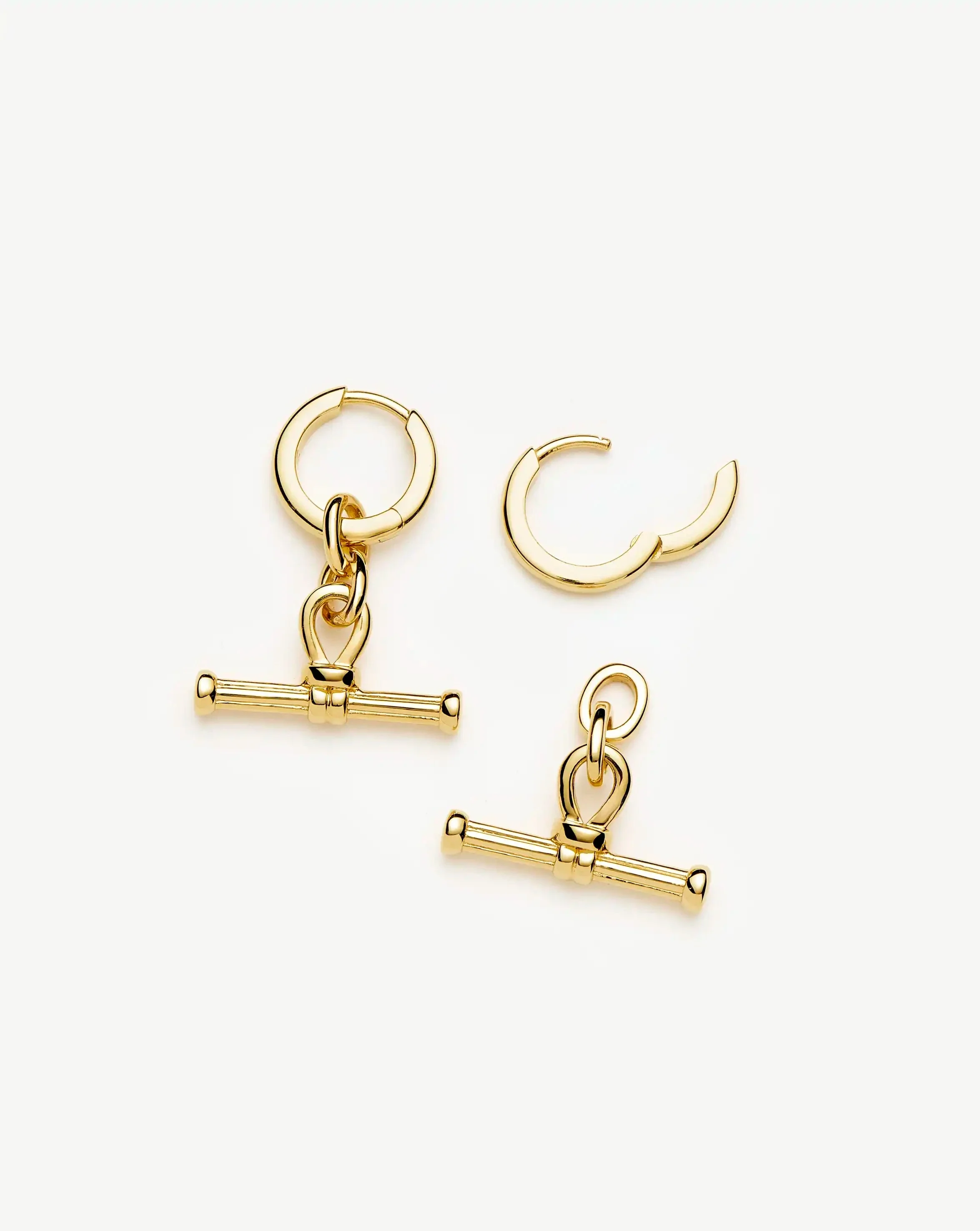 Ridge T-Bar Drop Huggies | 18ct Gold Plated - Image 4
