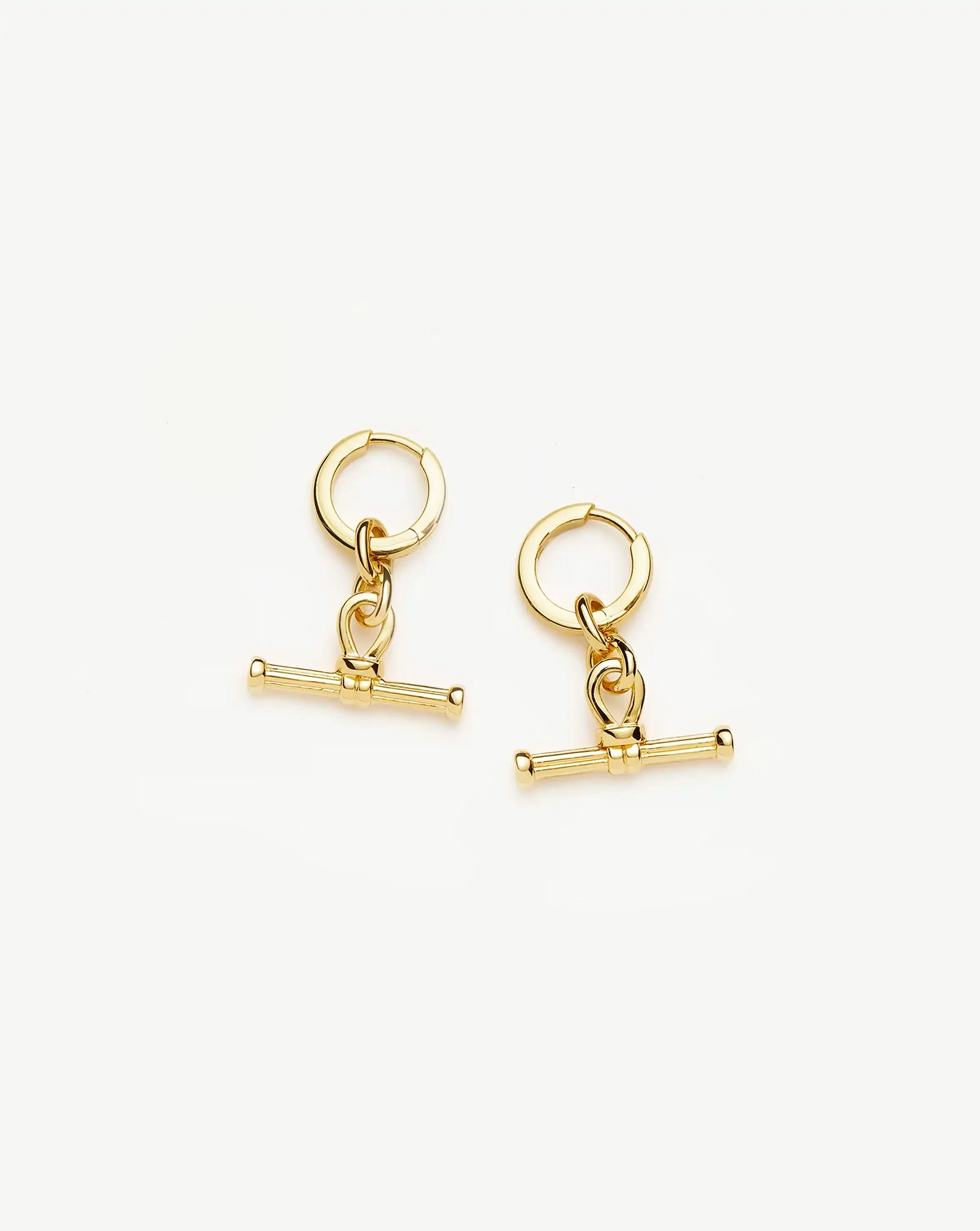 Ridge T-Bar Drop Huggies | 18ct Gold Plated - Image 5