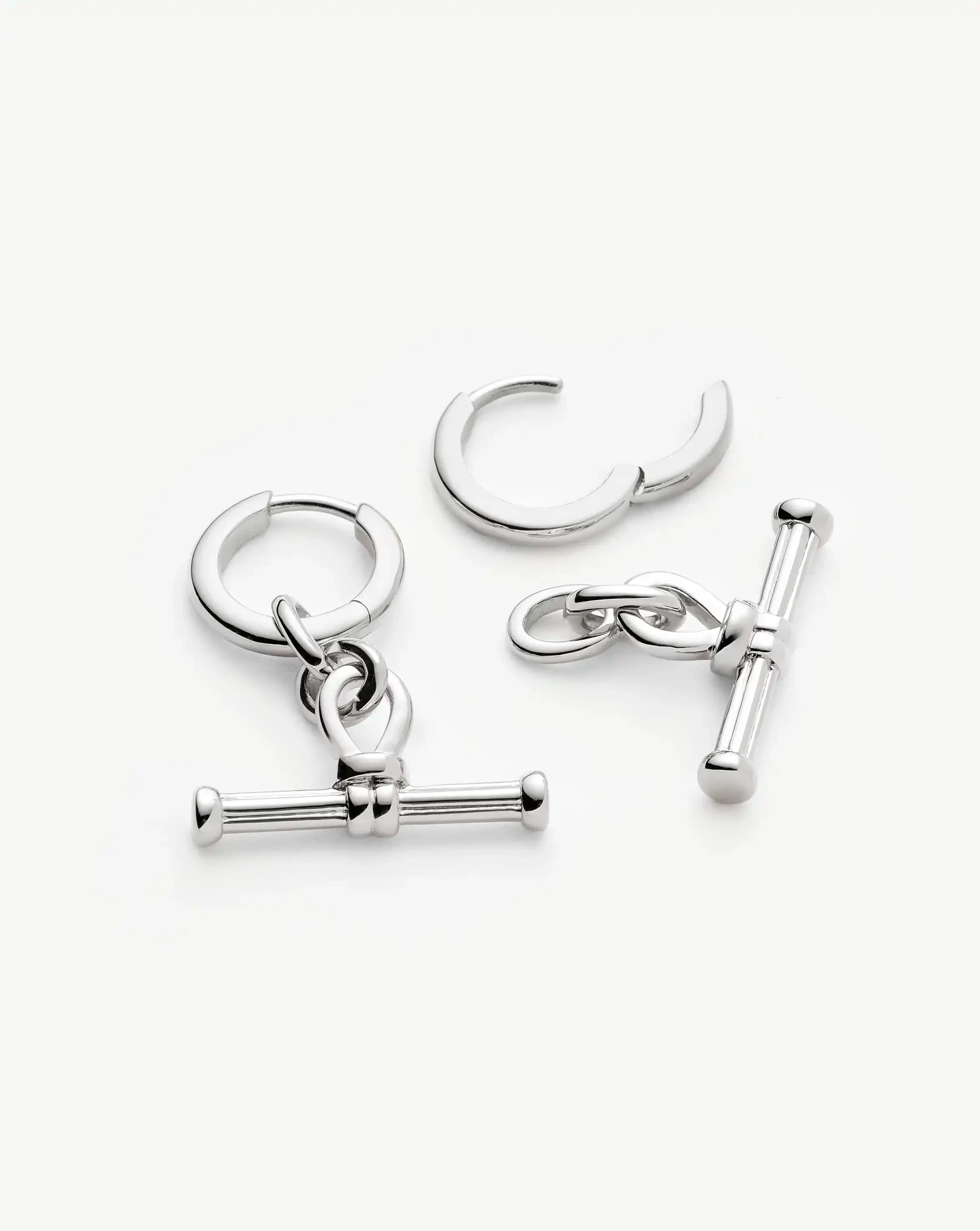Ridge T-Bar Drop Huggies | Silver Plated - Image 5