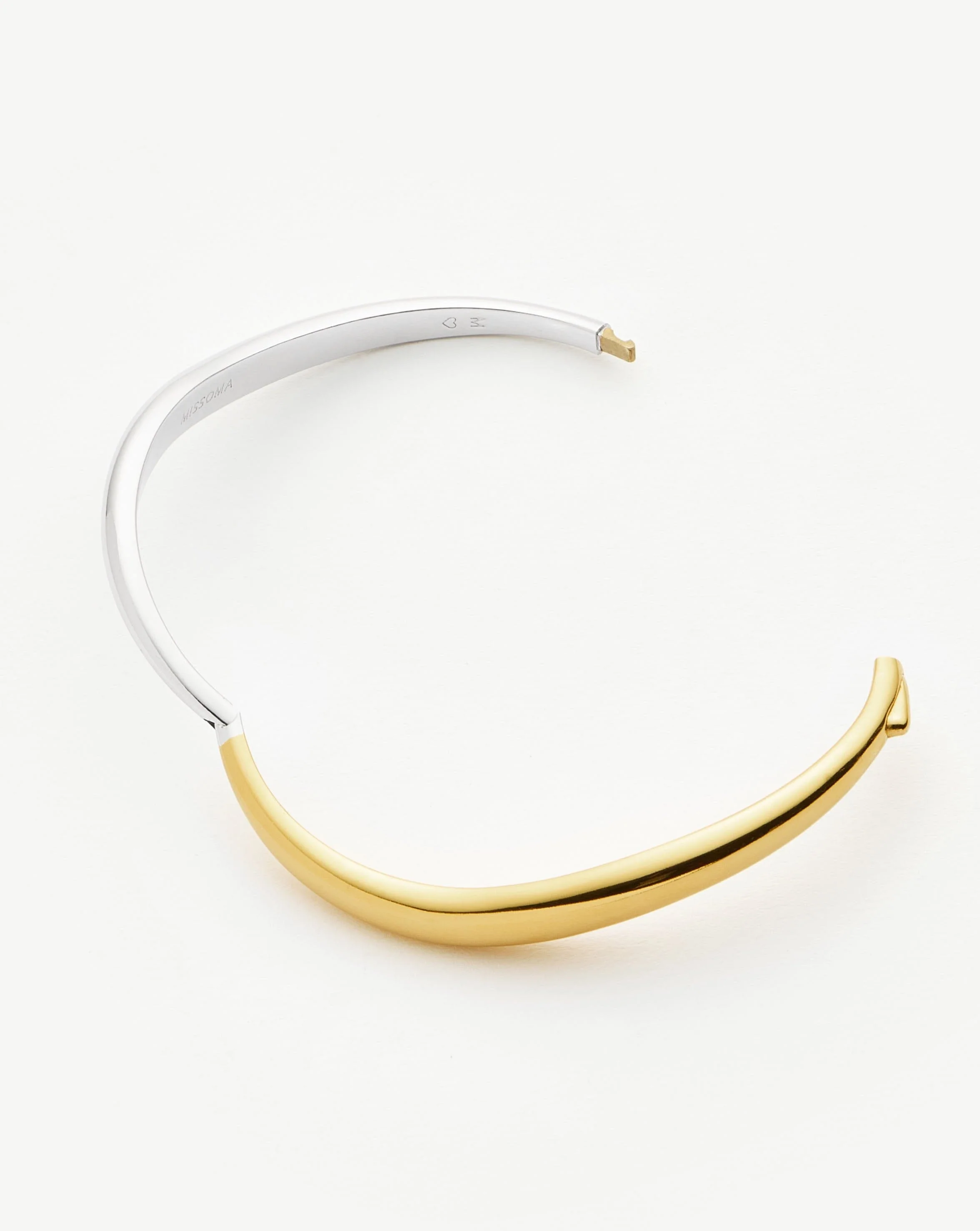 Savi Signature Hinged Bangle | Mixed Metal - Image 5