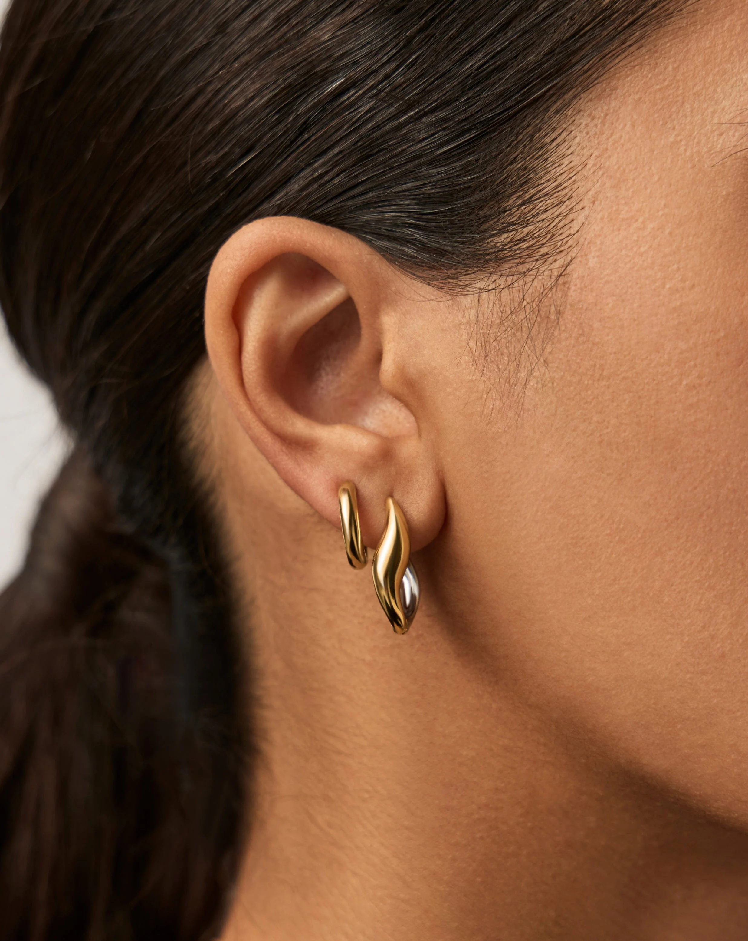 Savi Signature Hoop Set | Gold/Mixed Metal - Image 2