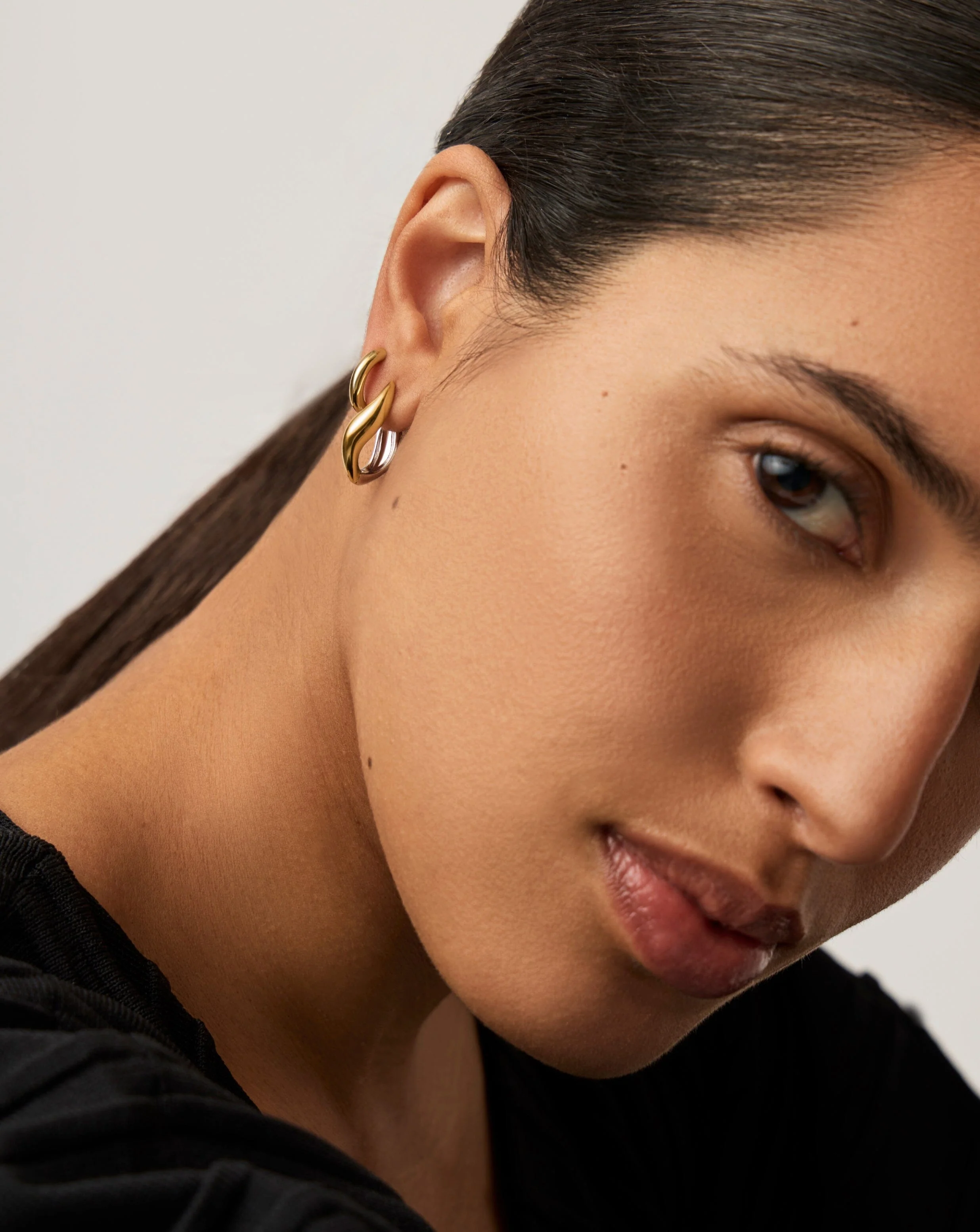 Savi Signature Hoop Set | Gold/Mixed Metal - Image 4