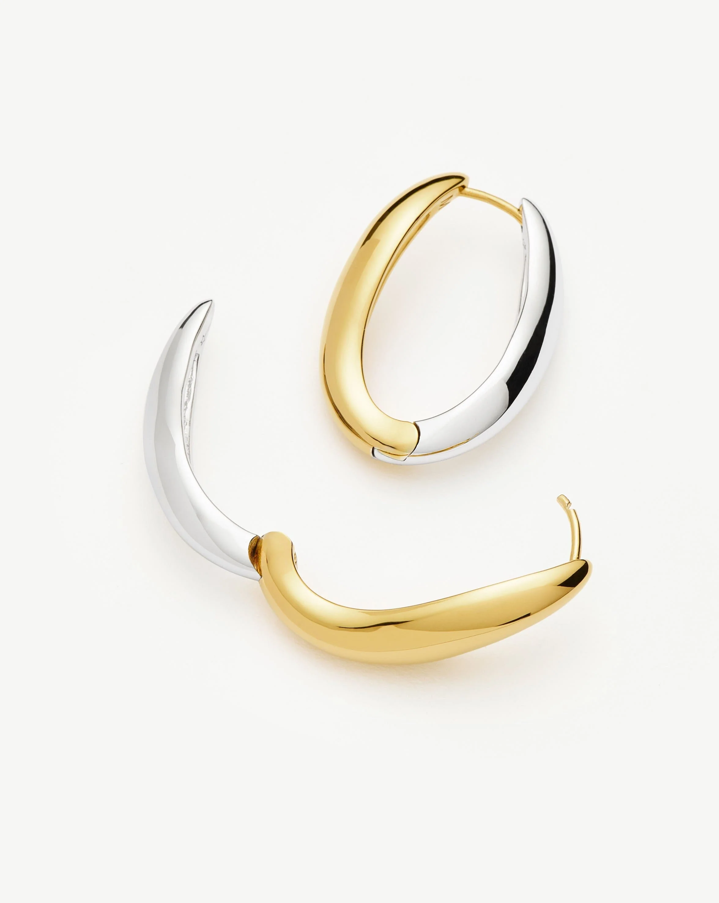Savi Signature Medium Hoop Earrings | Mix Metal - Image 5