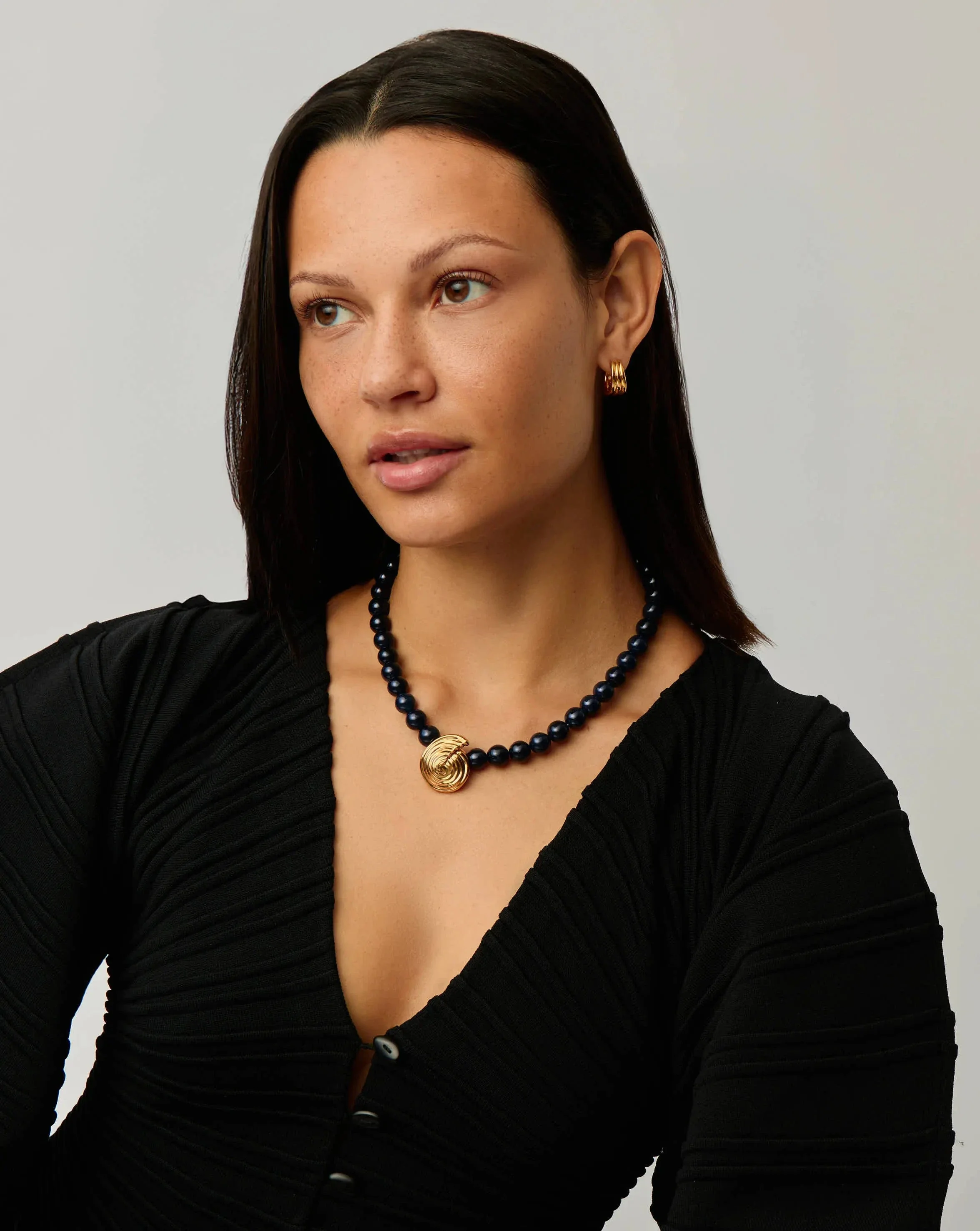 Spiral Gemstone Beaded Pendant Necklace | 18ct Gold Plated/Dark Blue Crystal Quartz - Image 3