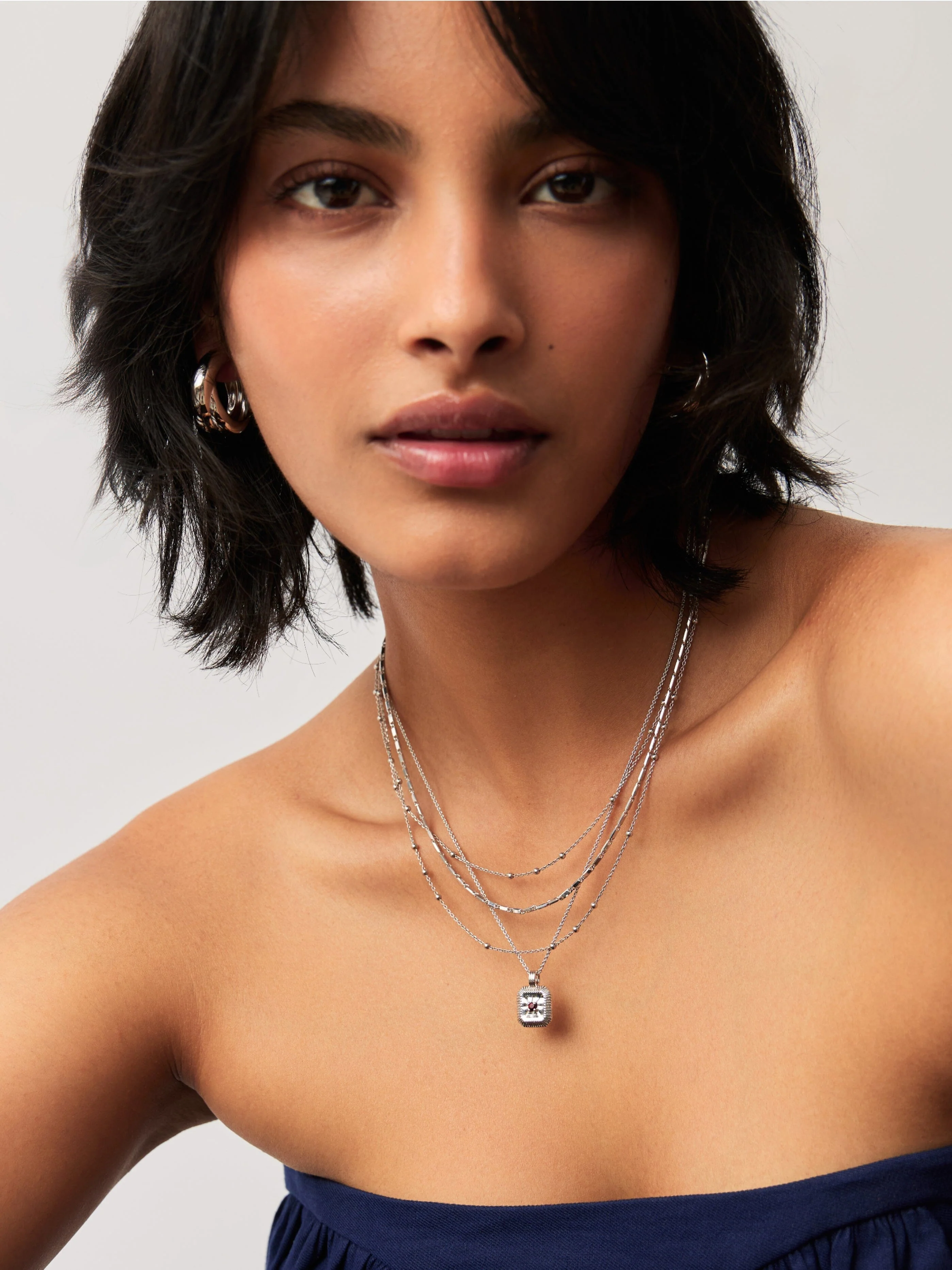 January Birthstone Pendant Necklace | Garnet/Sterling Silver - Image 3