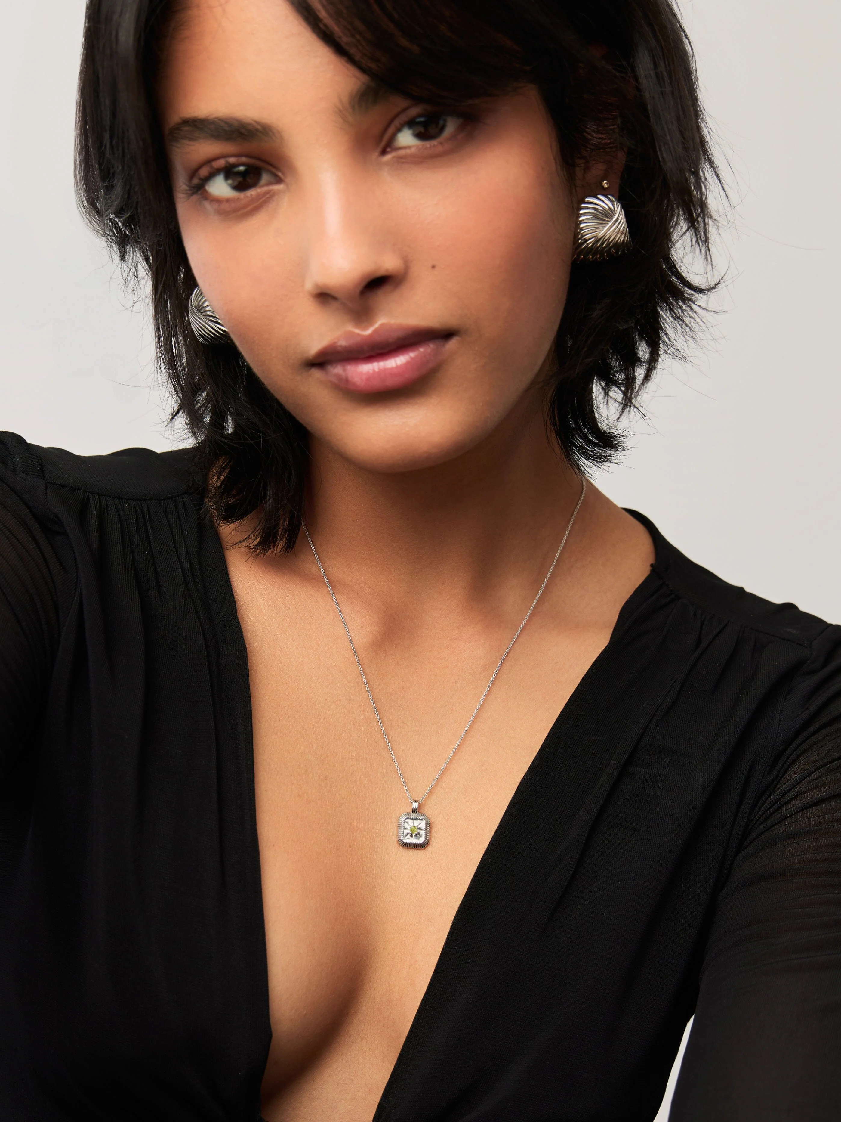 August Birthstone Pendant Necklace | Peridot/August - Image 6